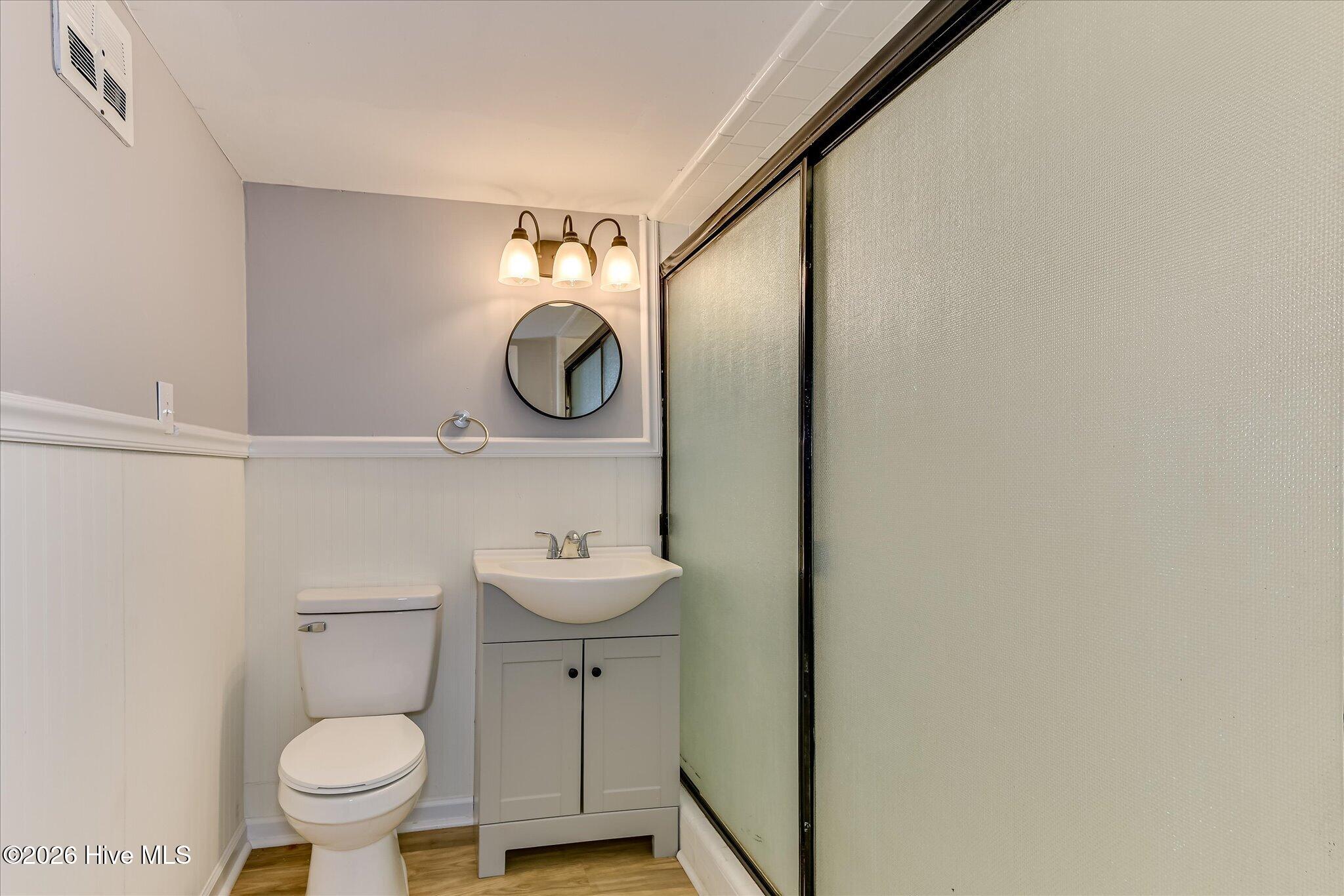 501 Hampton Avenue Property Photo 47