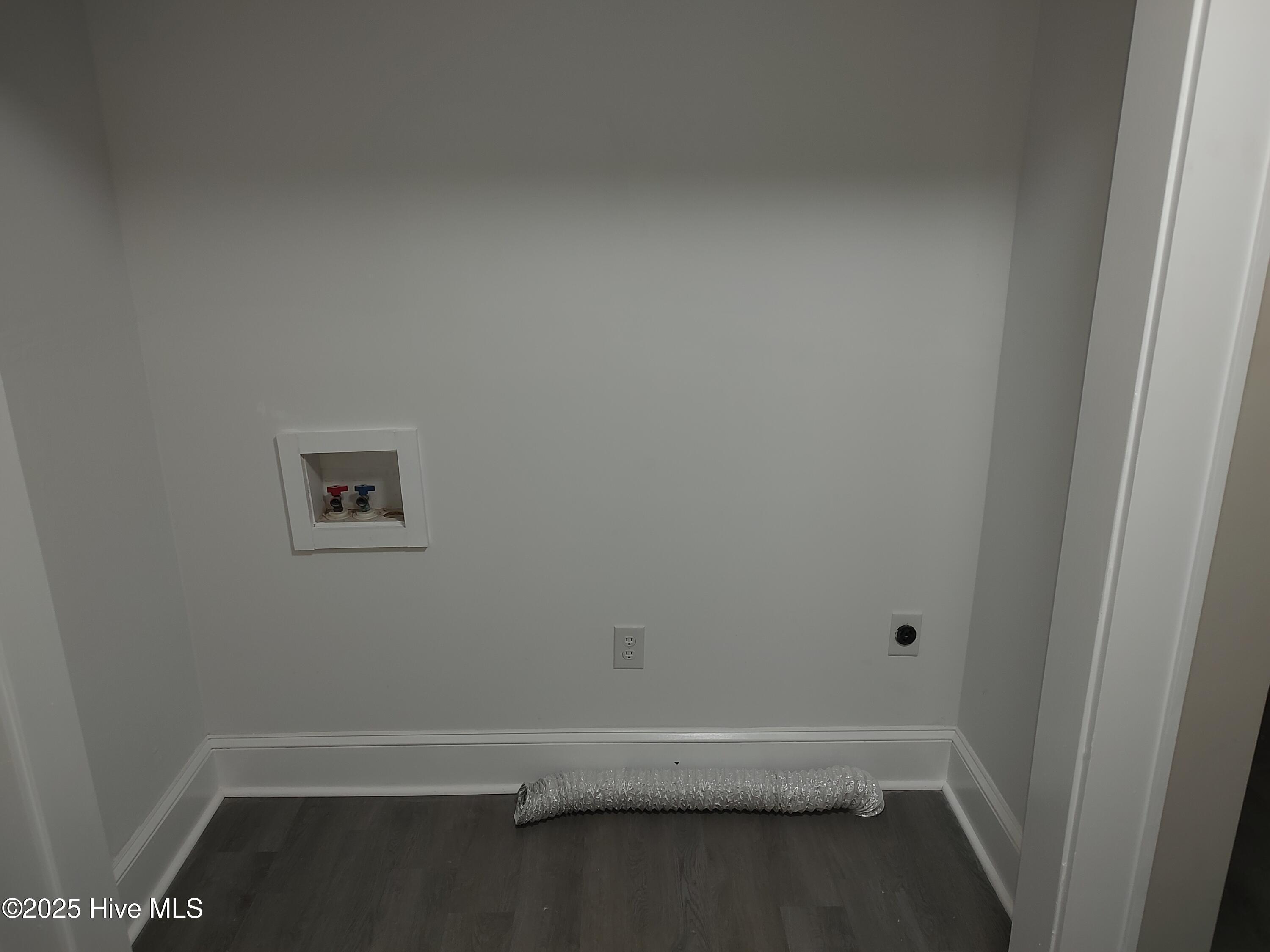 515 Jefferson Avenue Property Photo 12