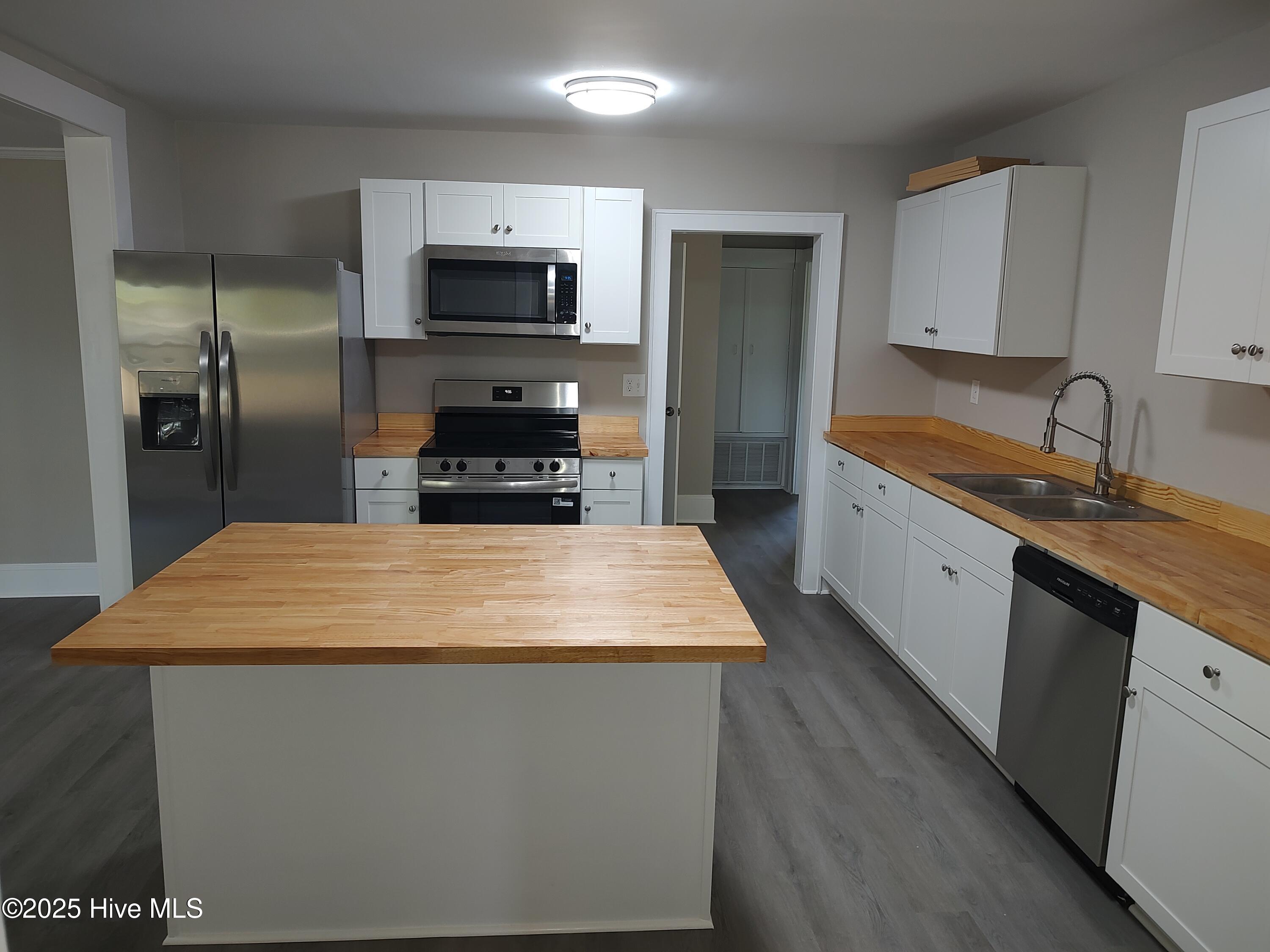 515 Jefferson Avenue Property Photo 27