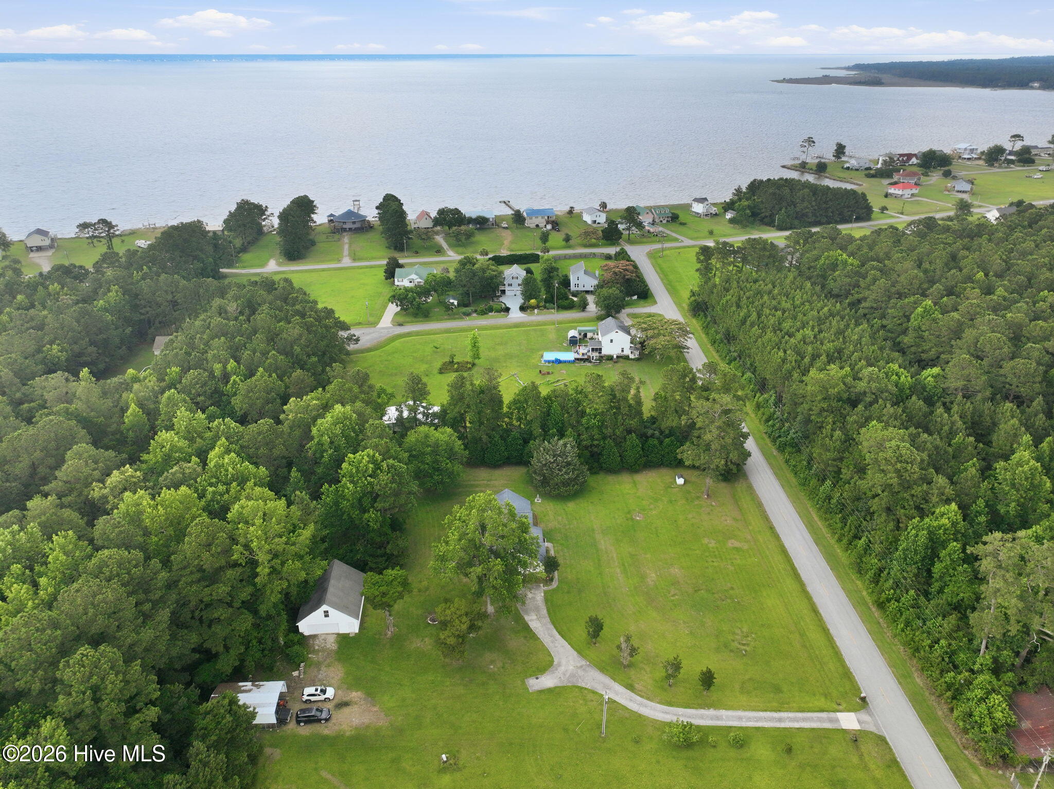 225 Godfrey Boulevard Property Photo 3