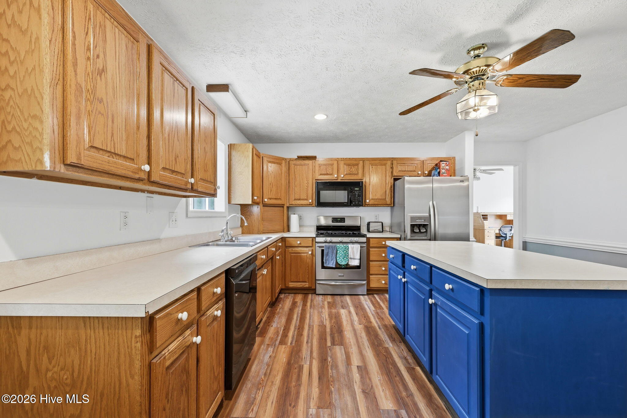 225 Godfrey Boulevard Property Photo 9