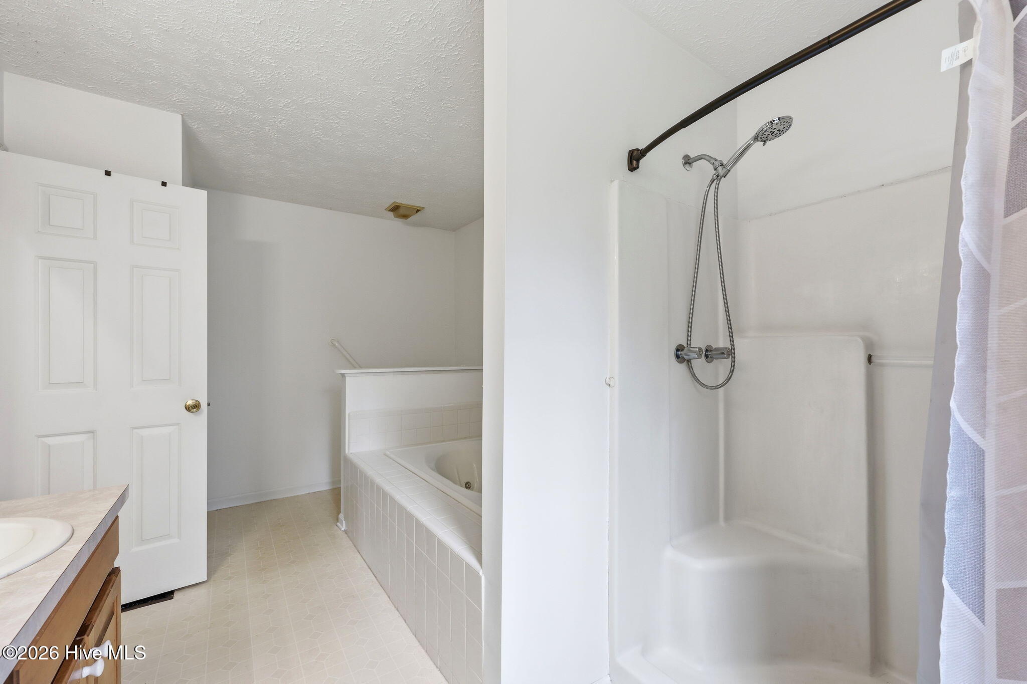 225 Godfrey Boulevard Property Photo 15