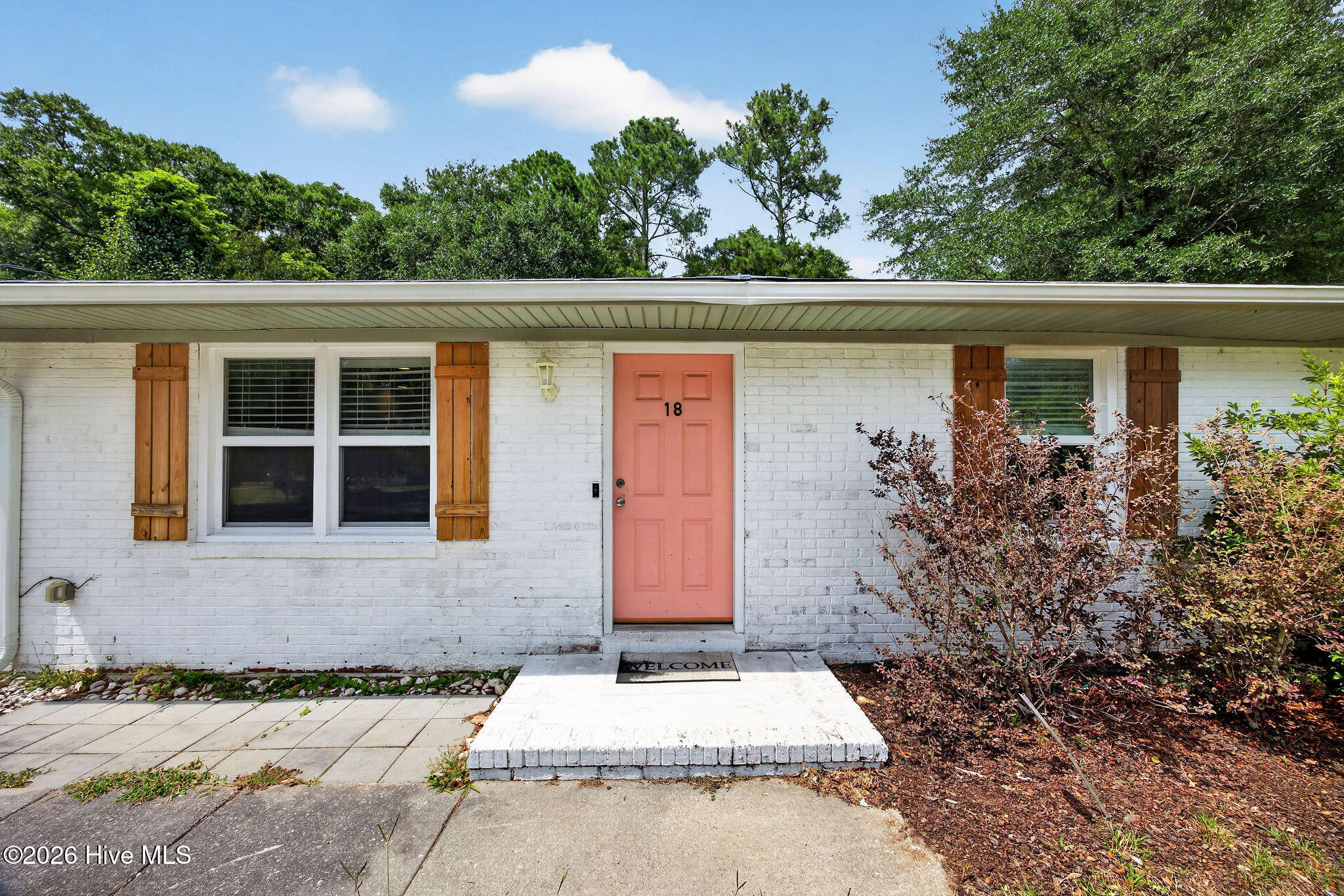 18 Hampton Drive Property Photo 3