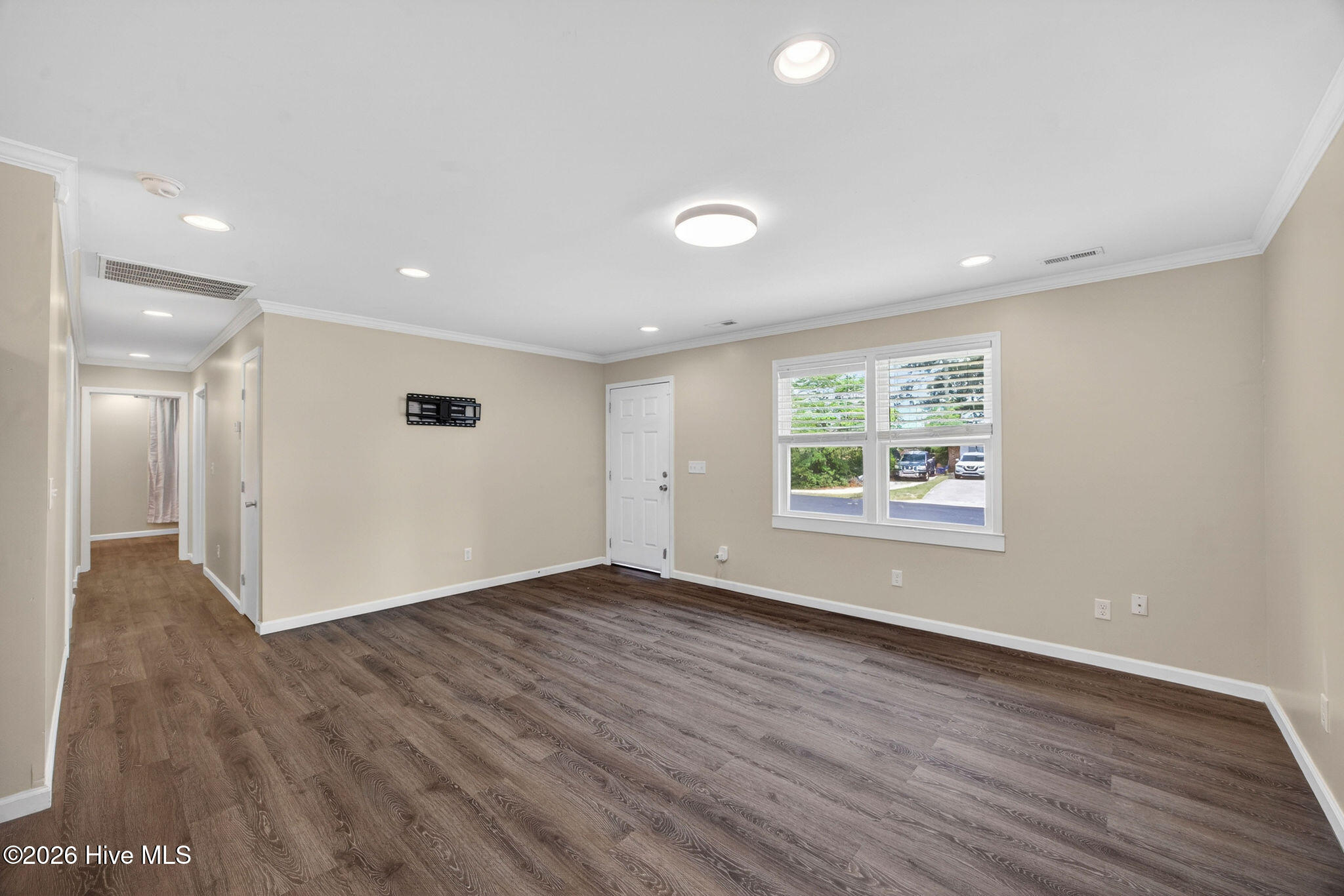 18 Hampton Drive Property Photo 4