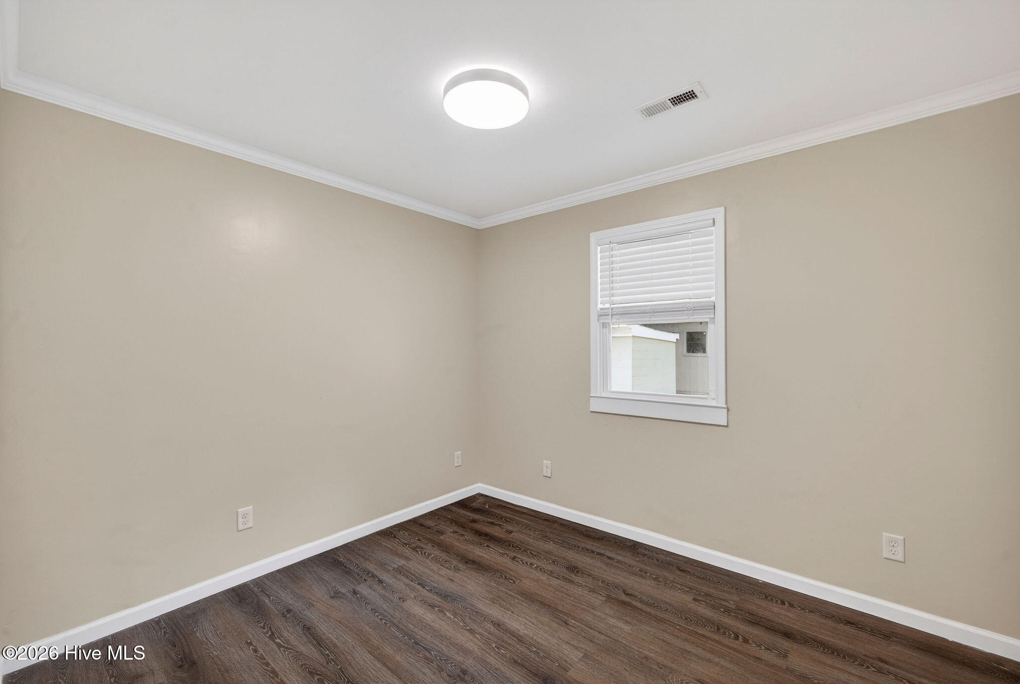 18 Hampton Drive Property Photo 12