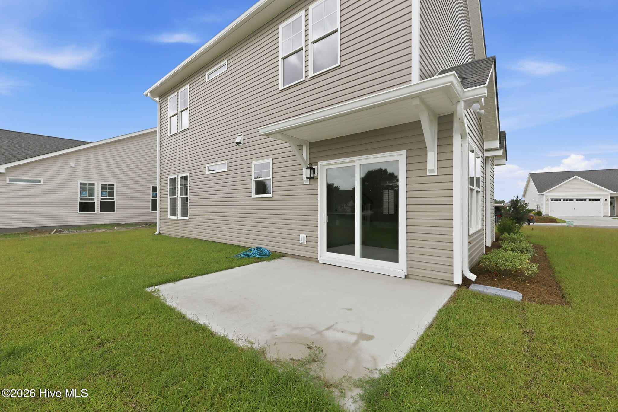 112 Eastbay Way Property Photo 13