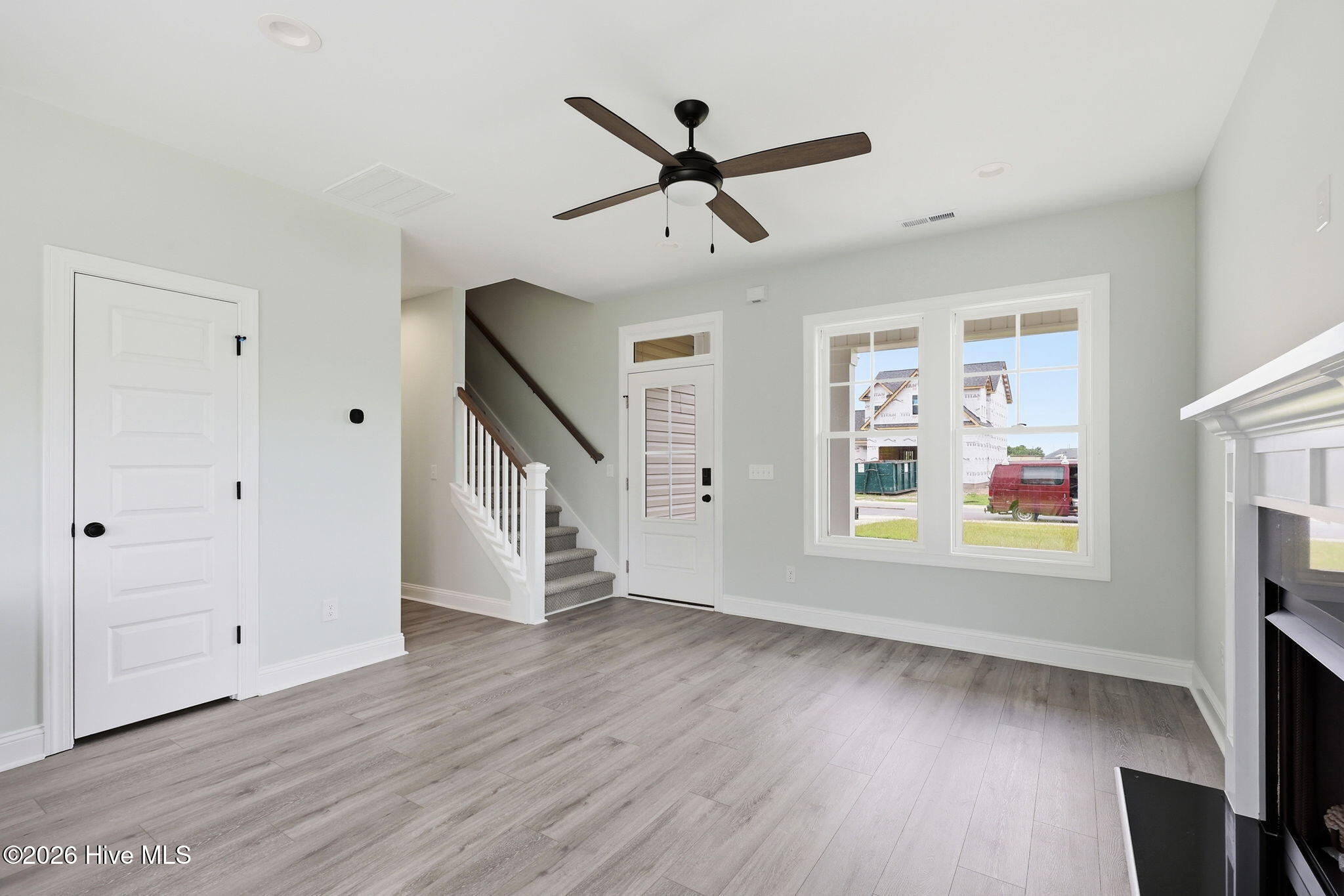 112 Eastbay Way Property Photo 19