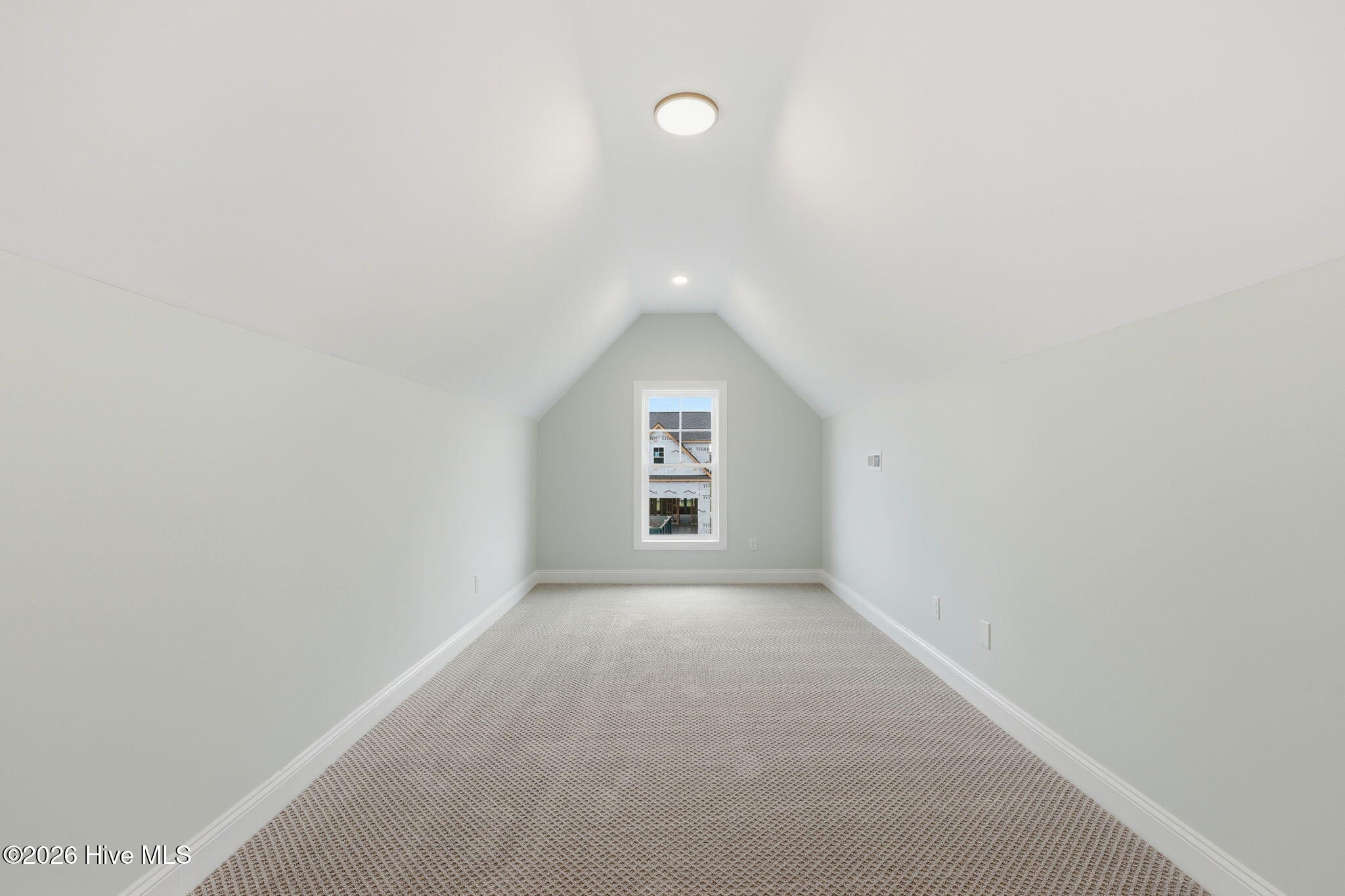 112 Eastbay Way Property Photo 41