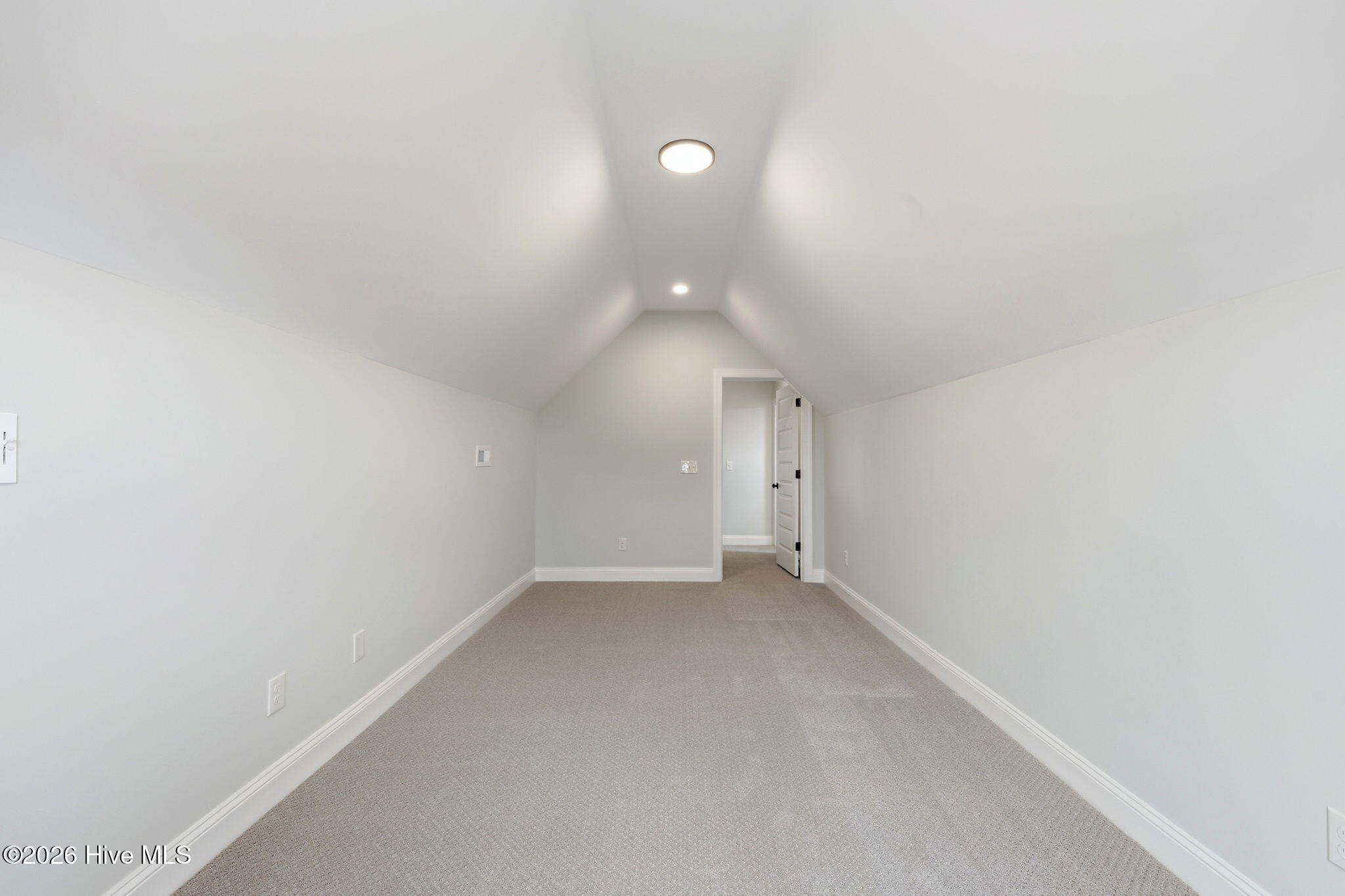 112 Eastbay Way Property Photo 42