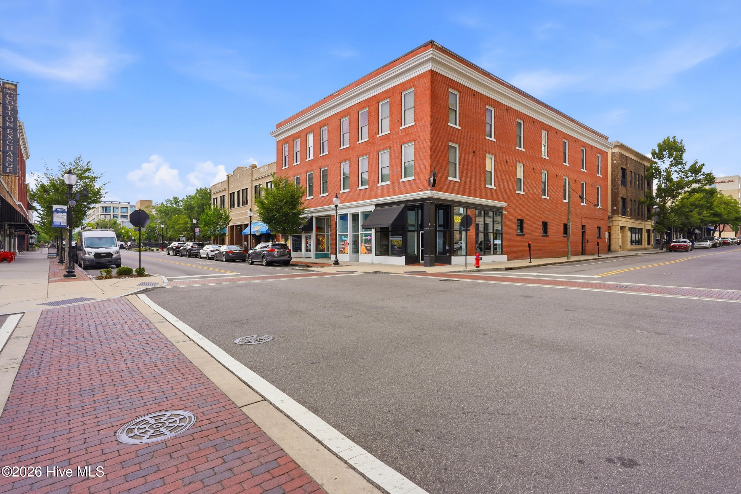 304 N Front Street Apt E Property Photo 1