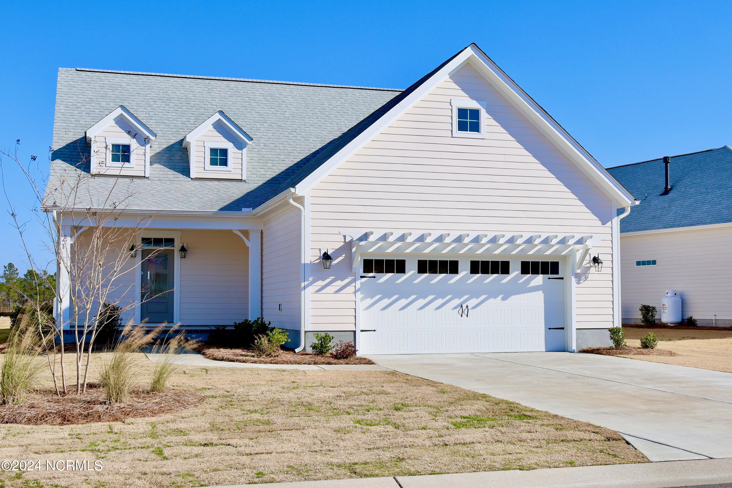 21 E Singing Avenue Property Photo 1