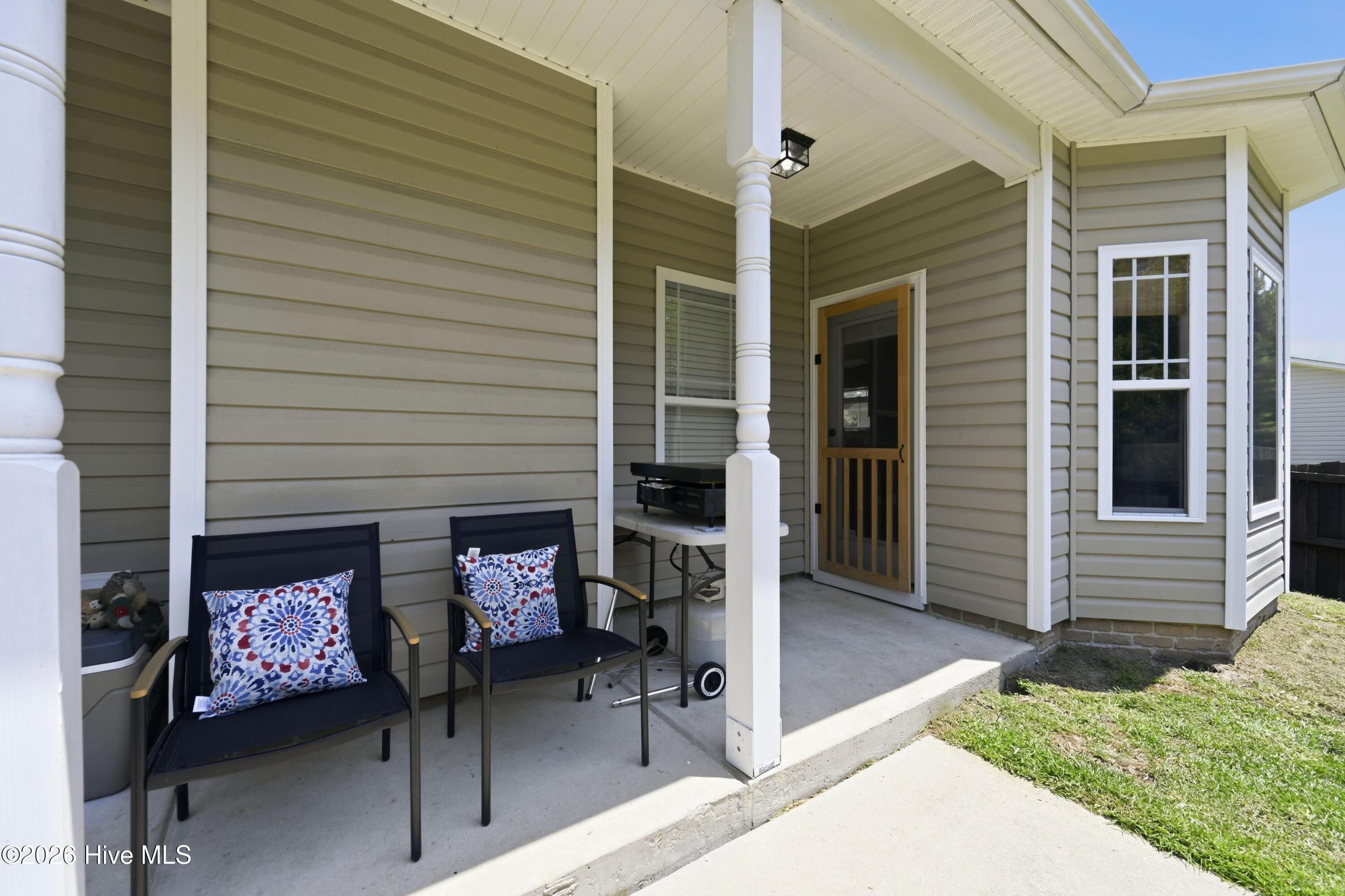 302 Wynbrookee Lane Property Photo 8