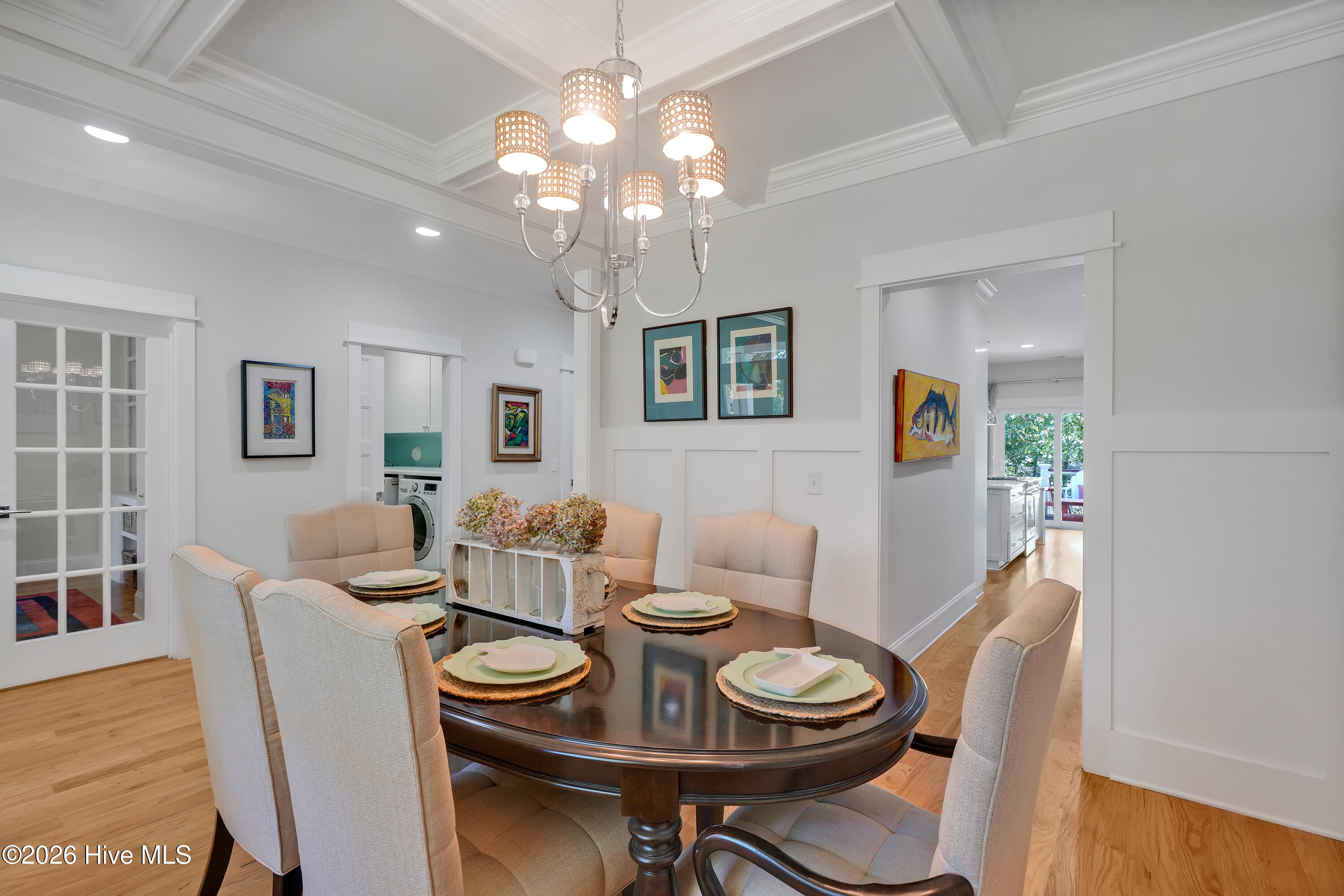 101 Teal Circle Property Photo 7