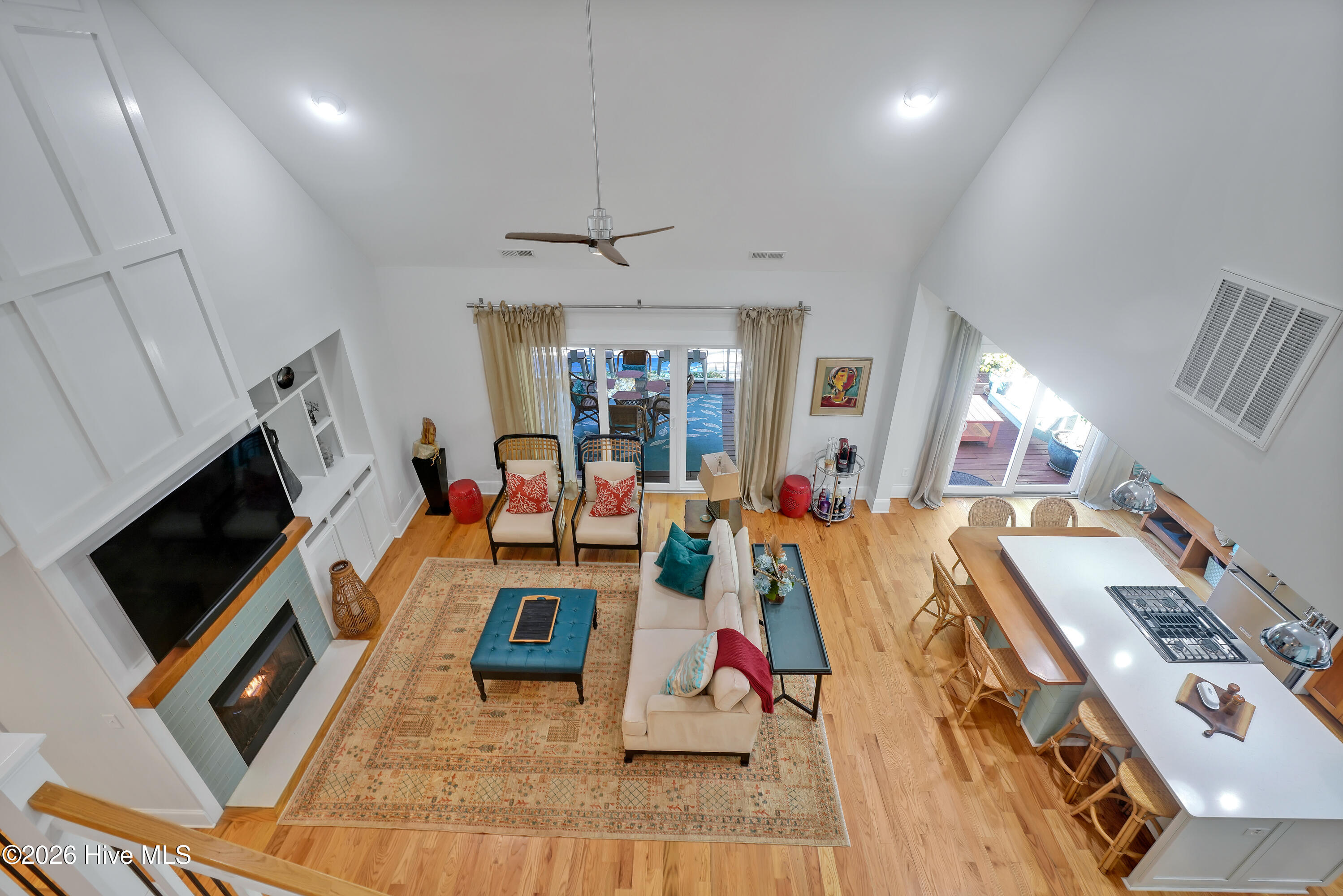 101 Teal Circle Property Photo 33