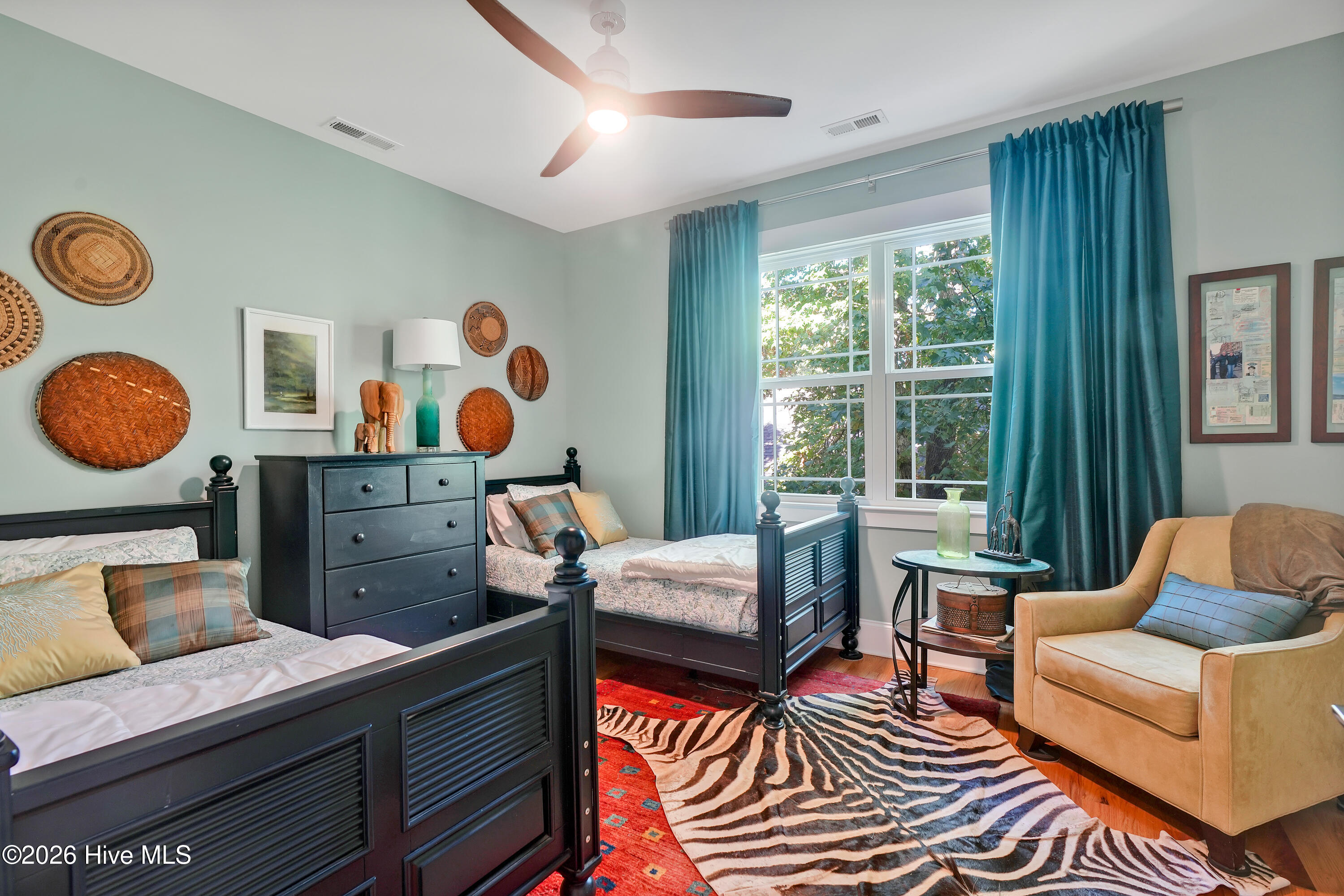 101 Teal Circle Property Photo 36