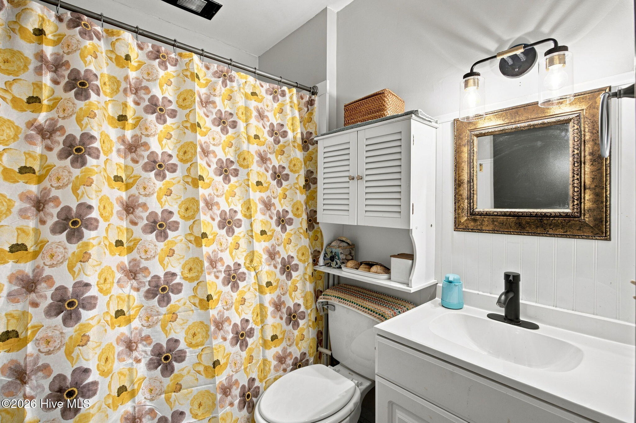 209 Cathay Road Property Photo 19