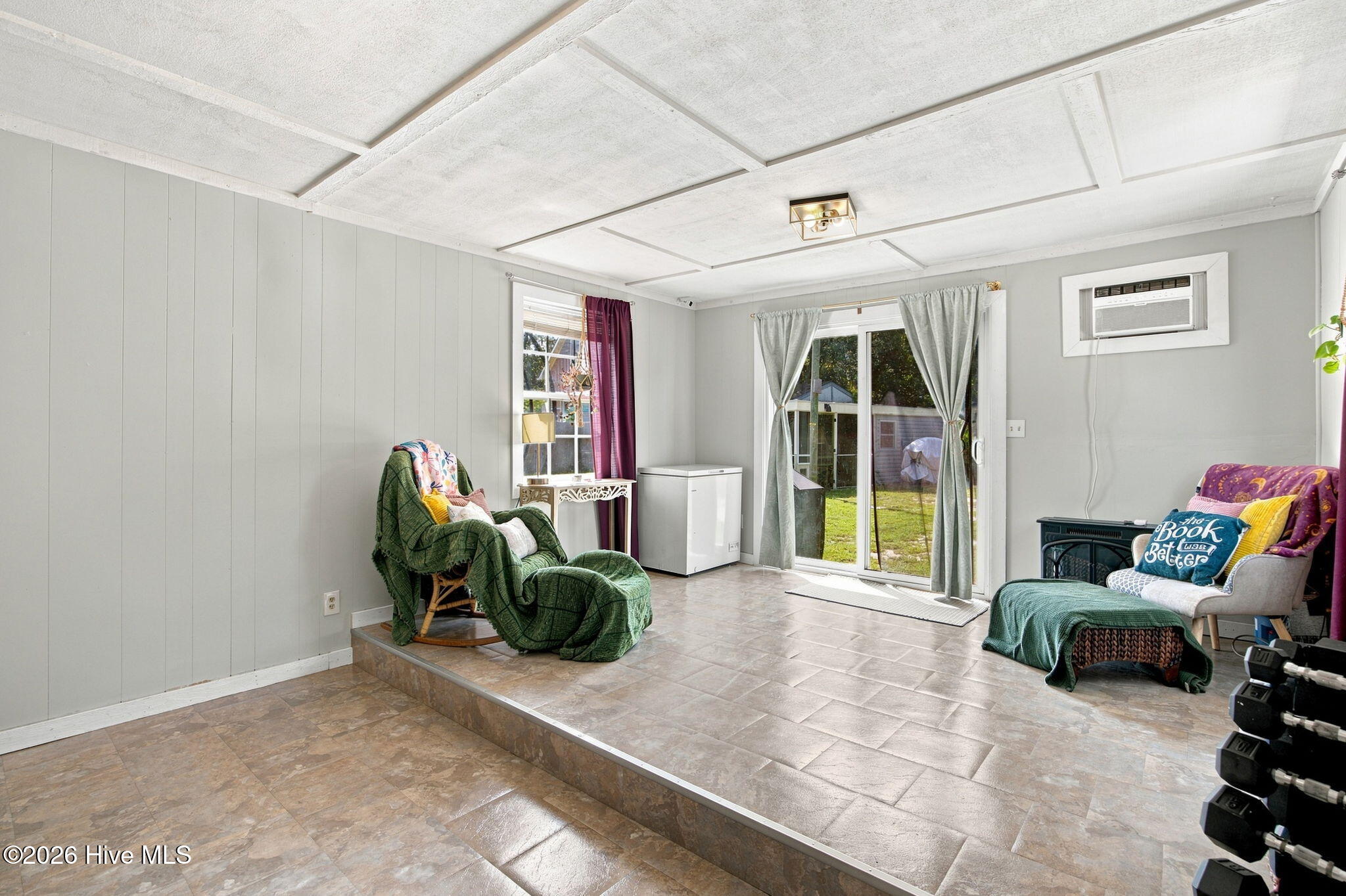 209 Cathay Road Property Photo 27