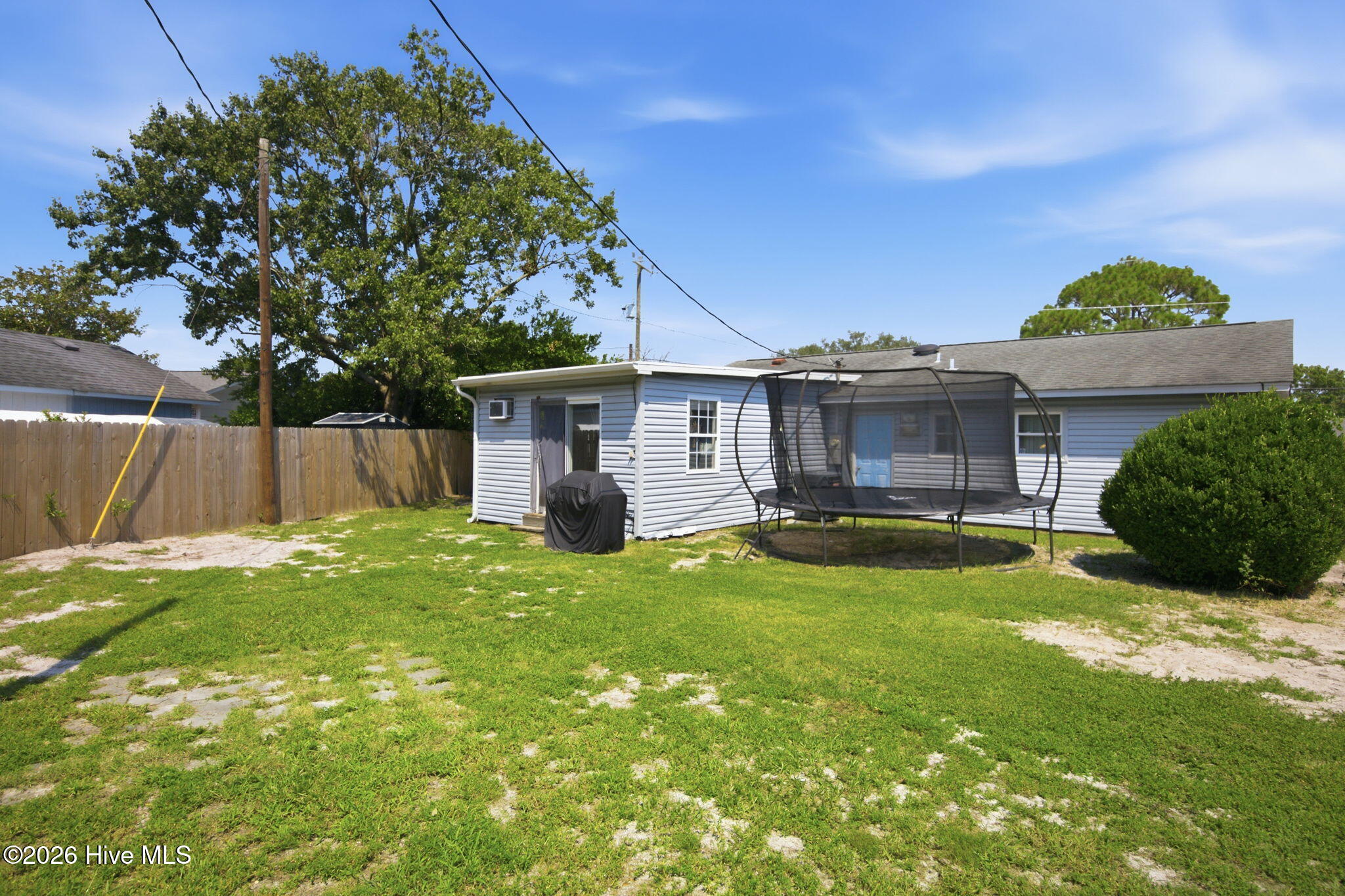 209 Cathay Road Property Photo 34