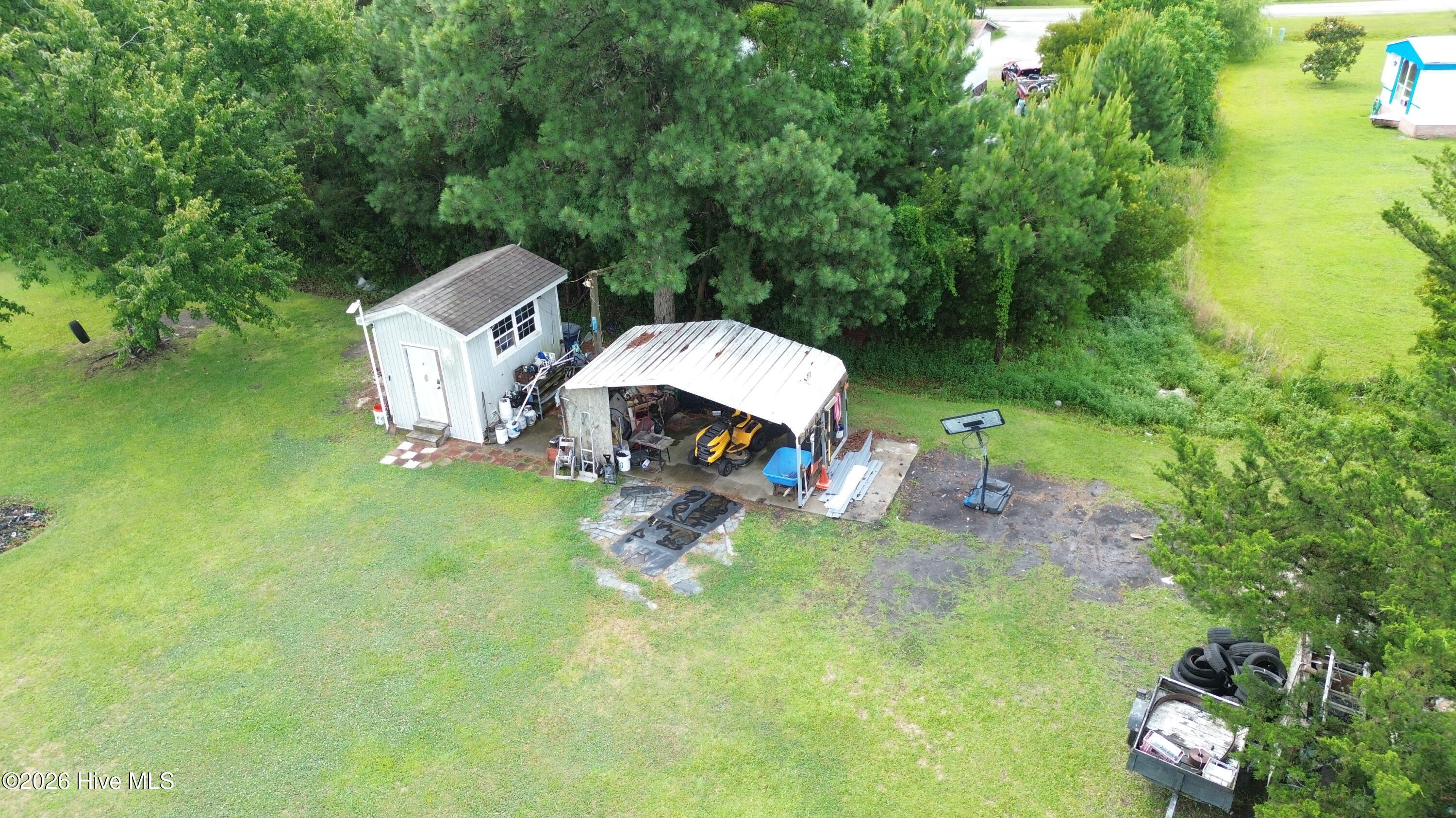 662 Straits Road Property Photo 7