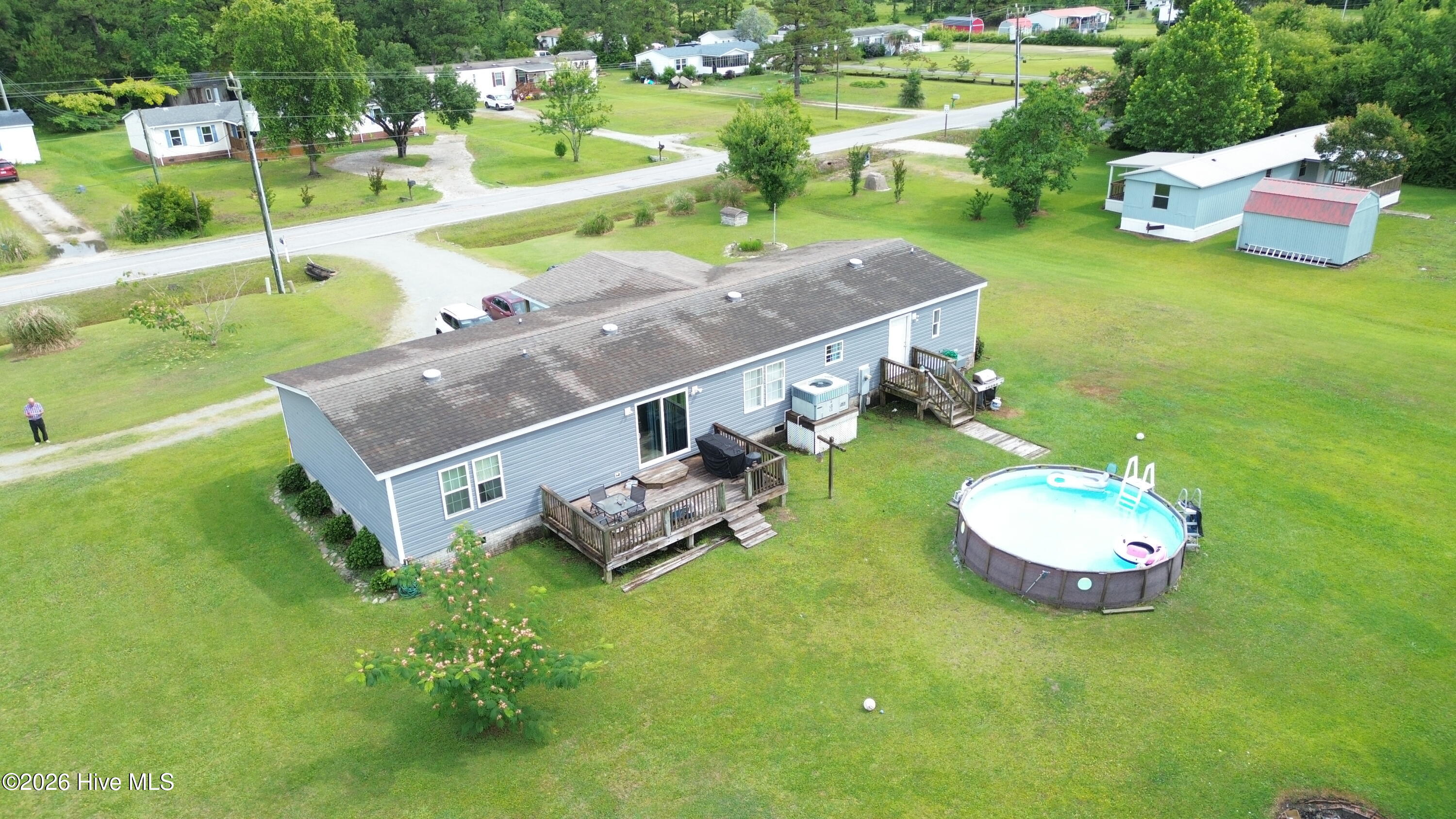 662 Straits Road Property Photo 8