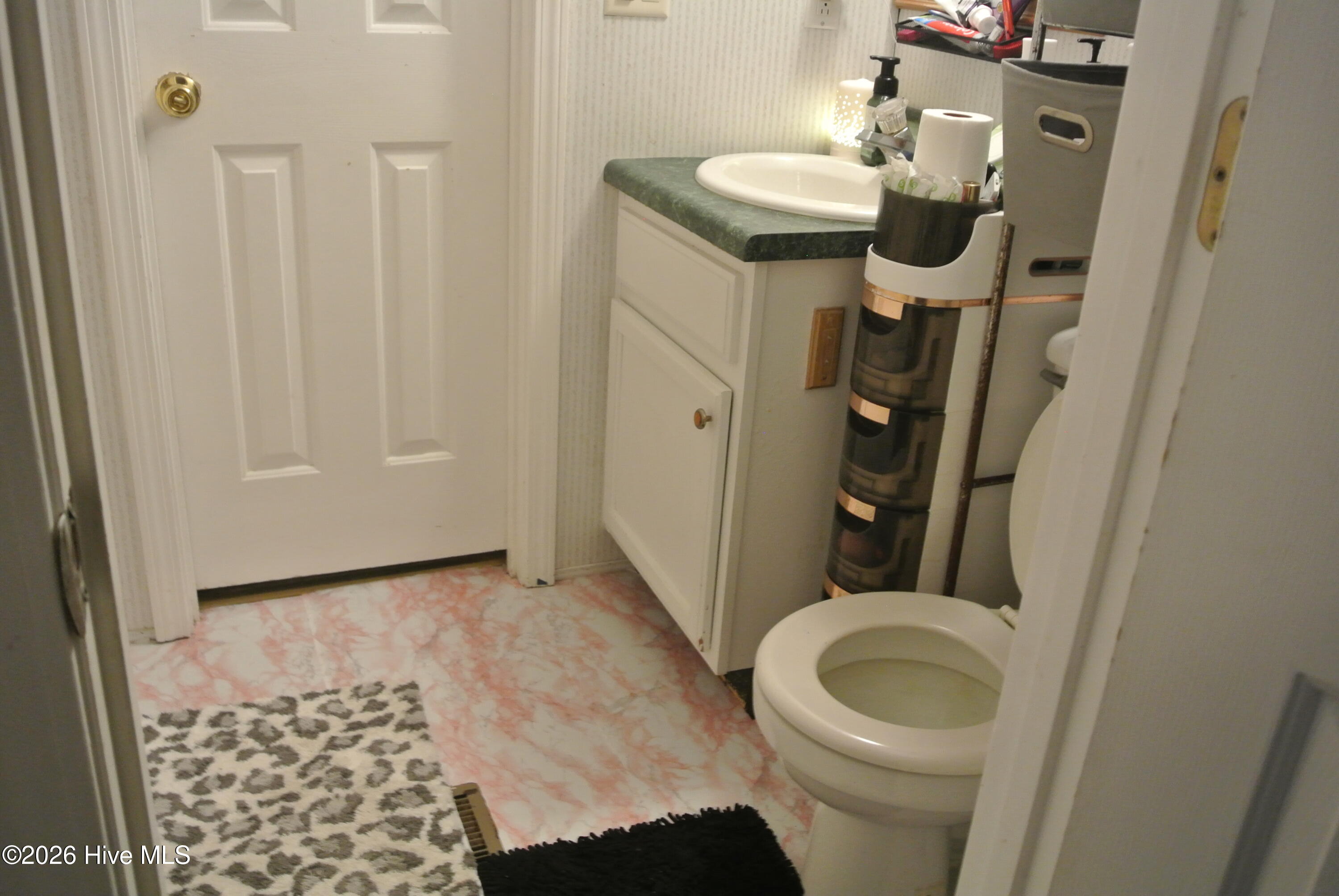 662 Straits Road Property Photo 40