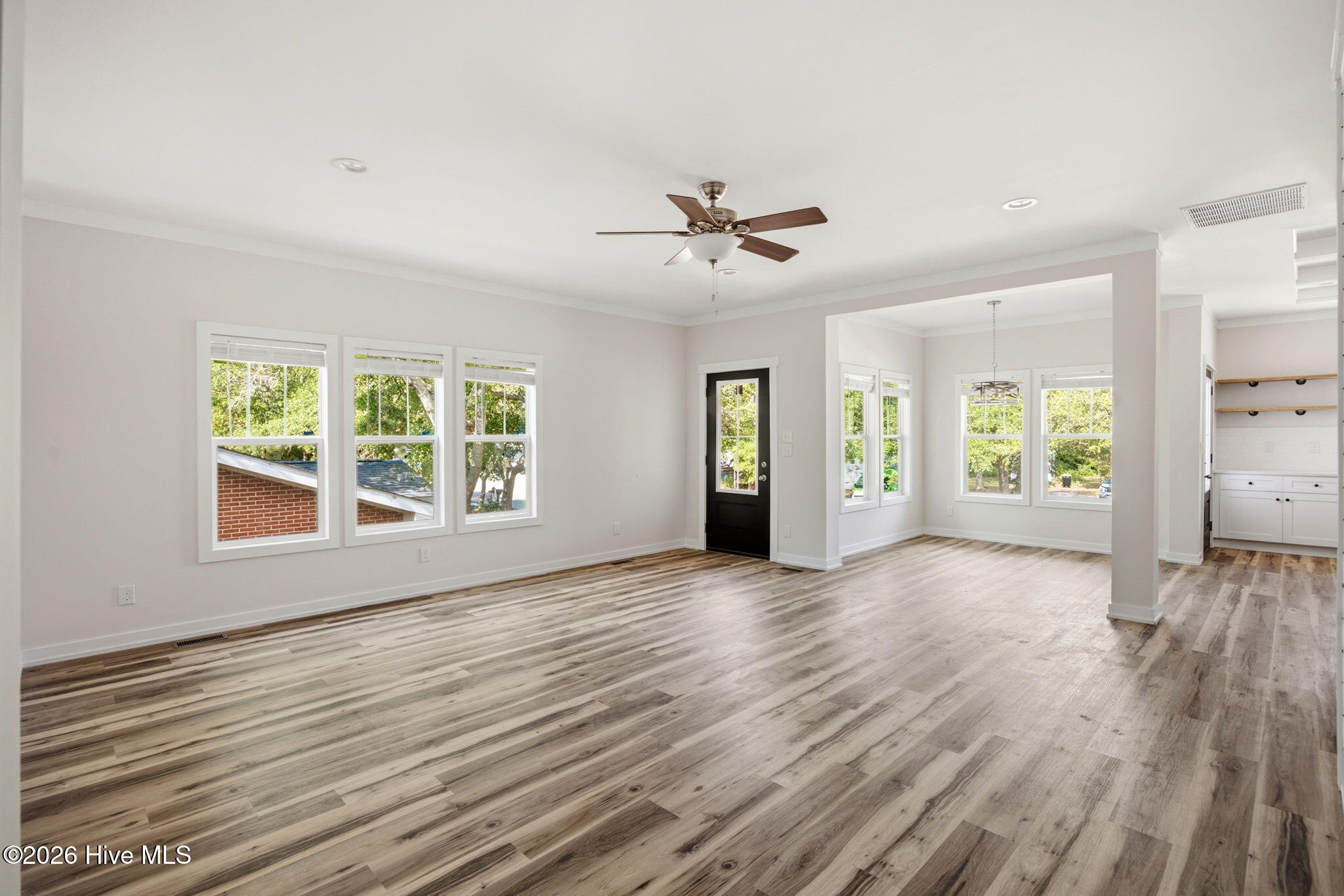 112 Ne 65th Street Property Photo 16