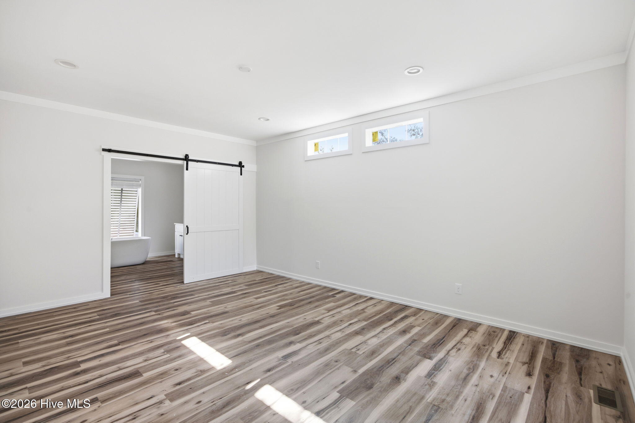 112 Ne 65th Street Property Photo 24