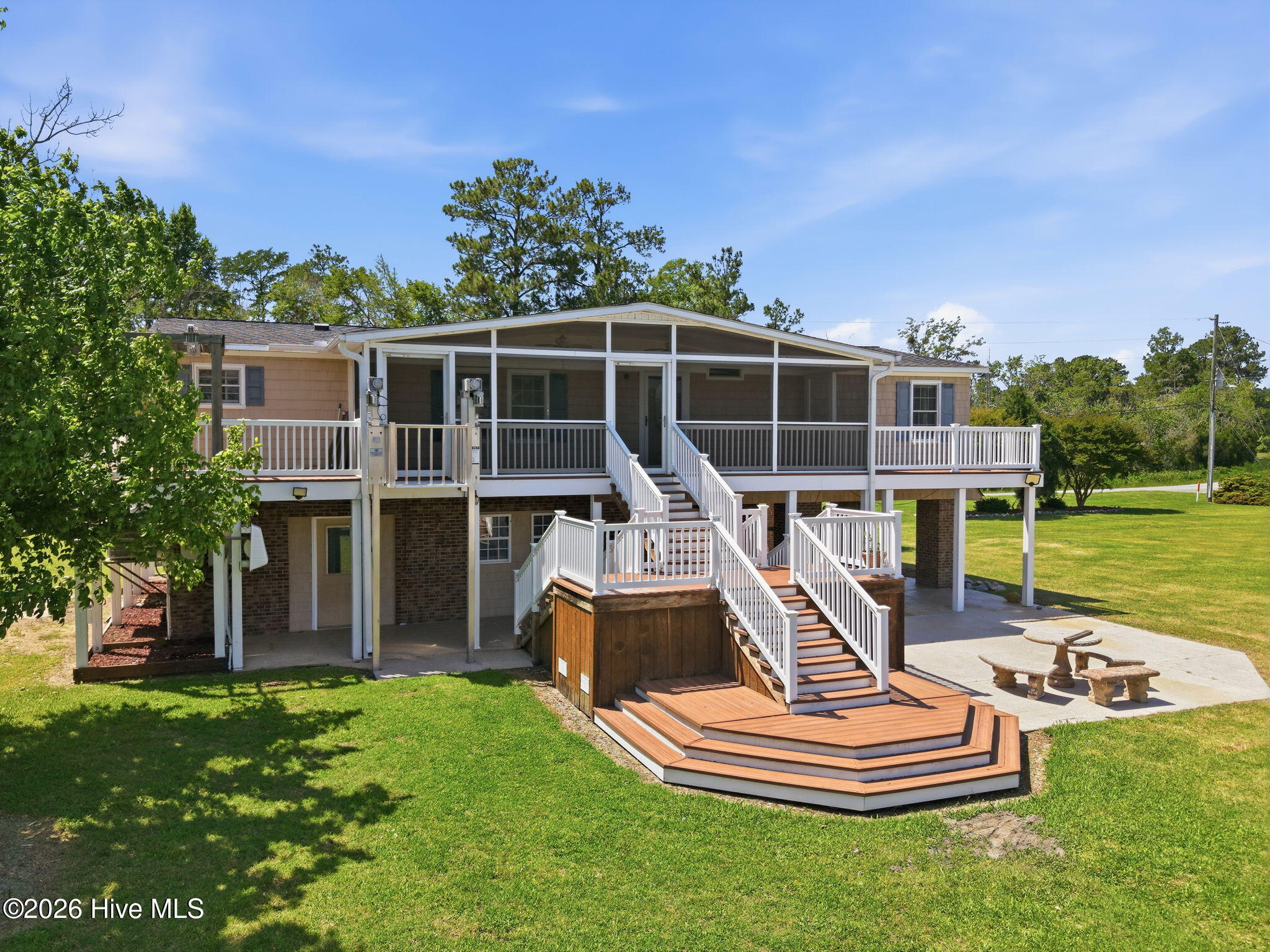 2831 Whichards Beach Road Property Photo 13
