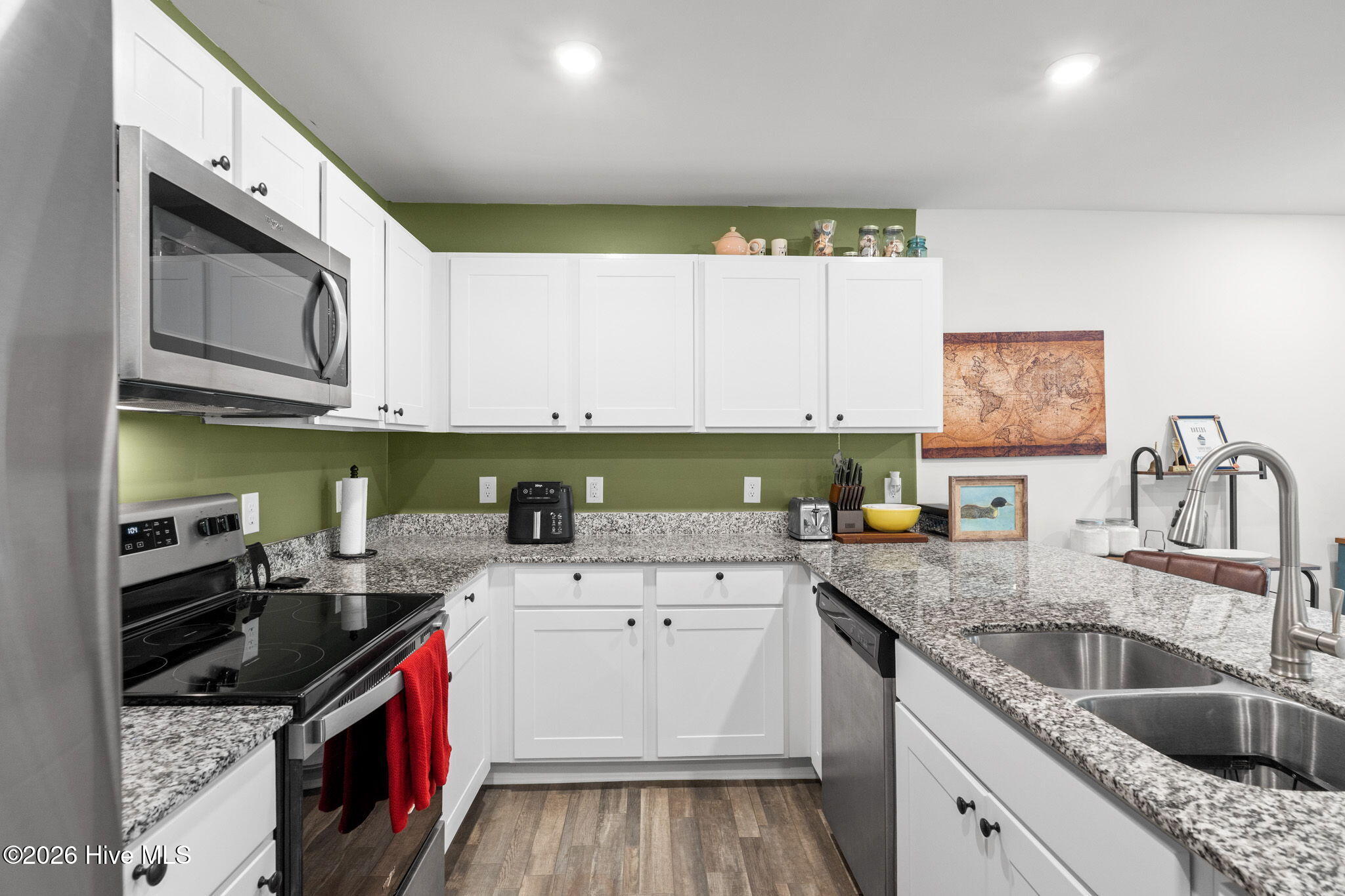 2642 Provence Drive Se Property Photo 10