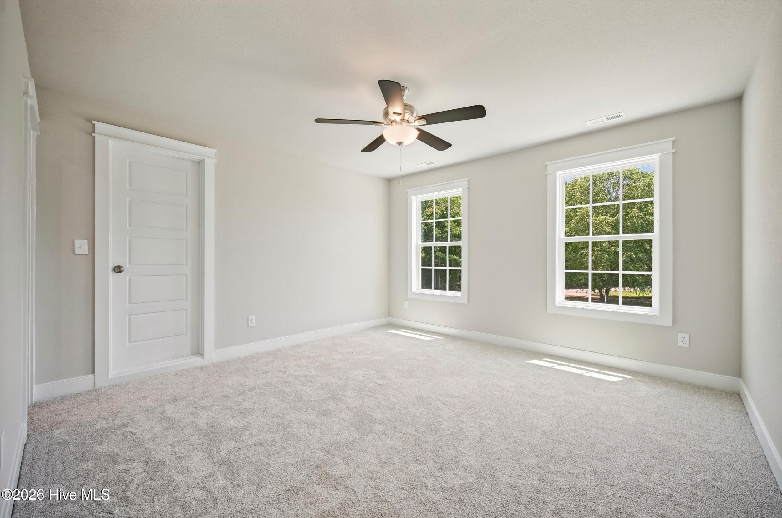 403 Pointe Vista Drive Property Photo 17