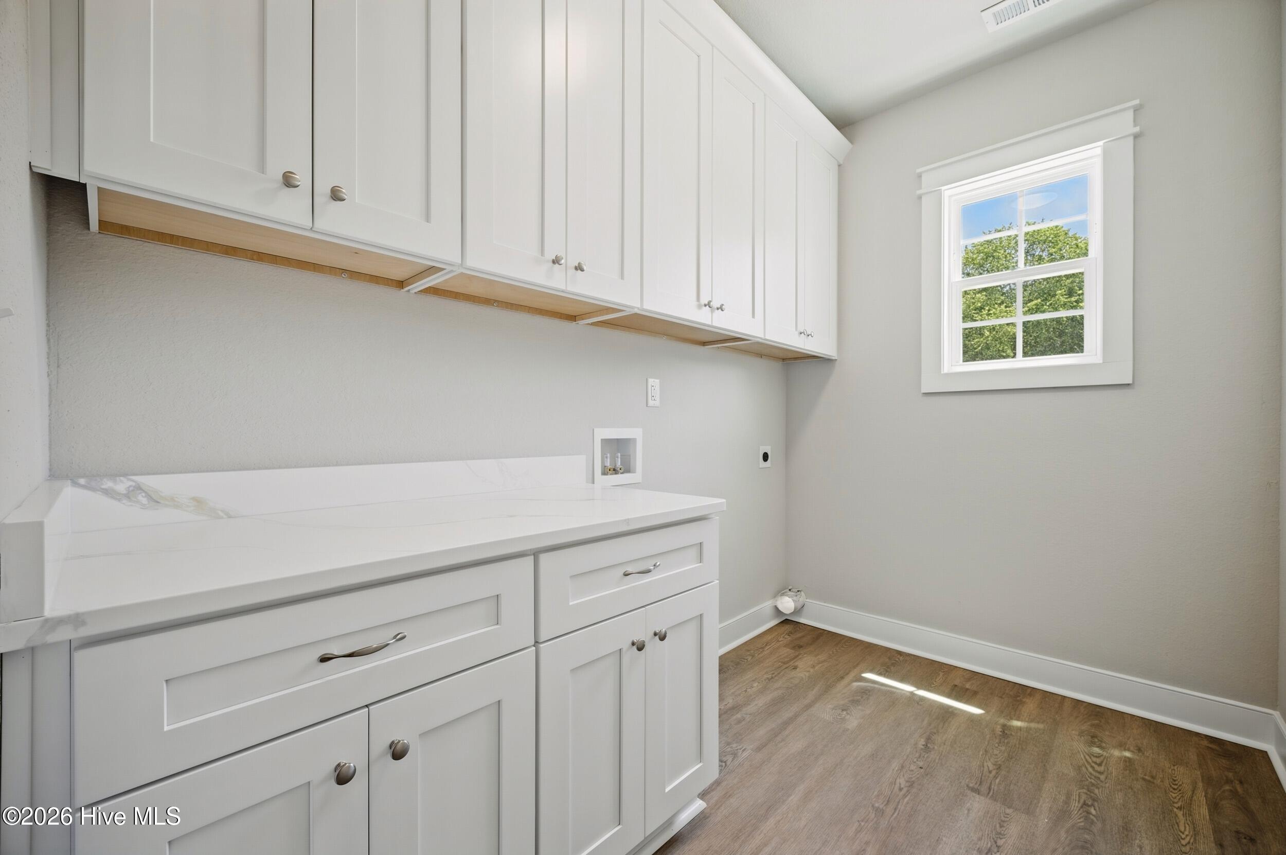 403 Pointe Vista Drive Property Photo 26