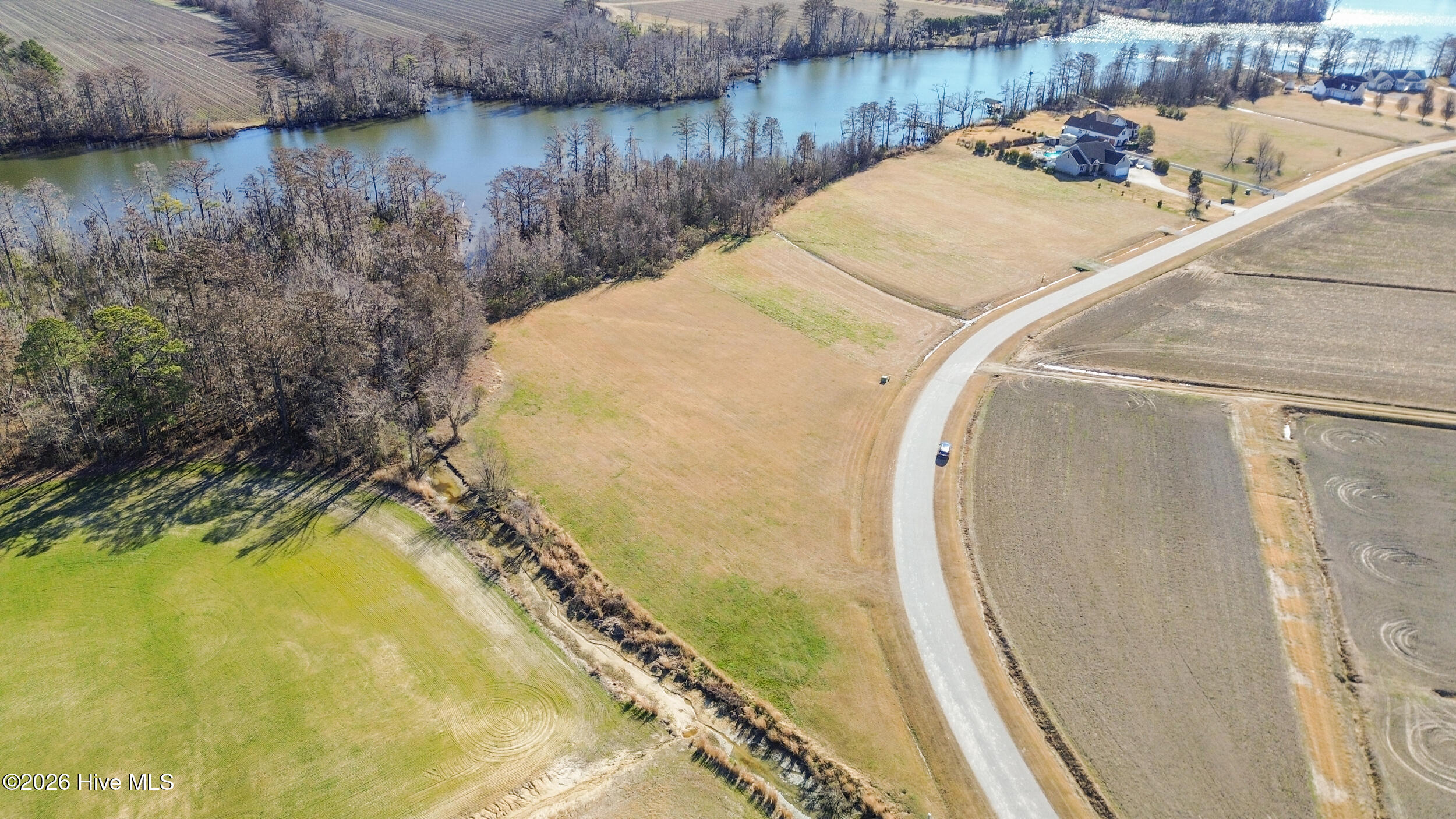 403 Pointe Vista Drive Property Photo 42