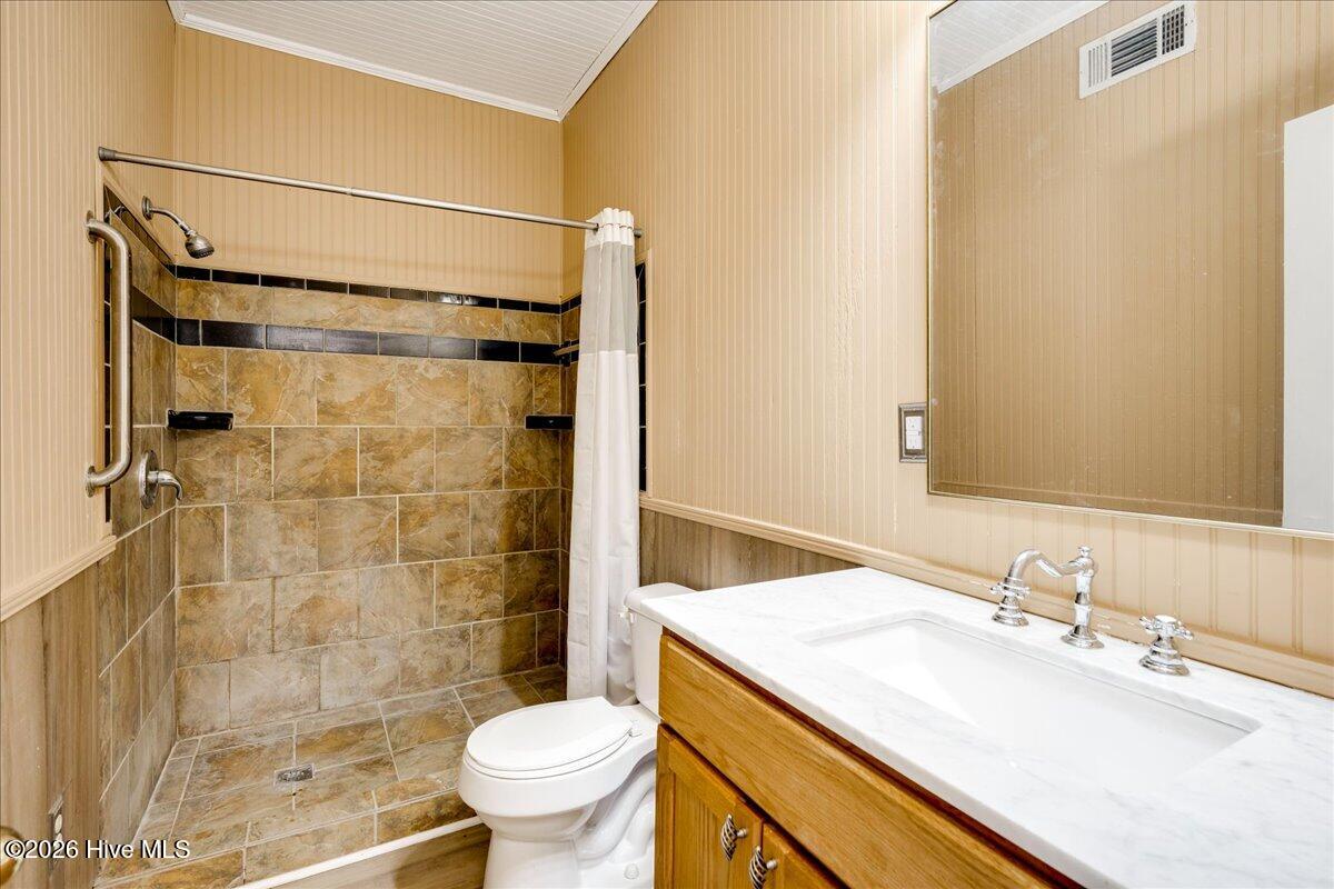 209 Broad Street Property Photo 22
