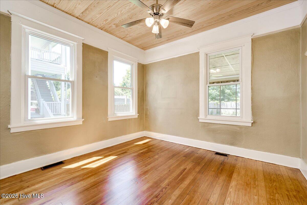 209 Broad Street Property Photo 29
