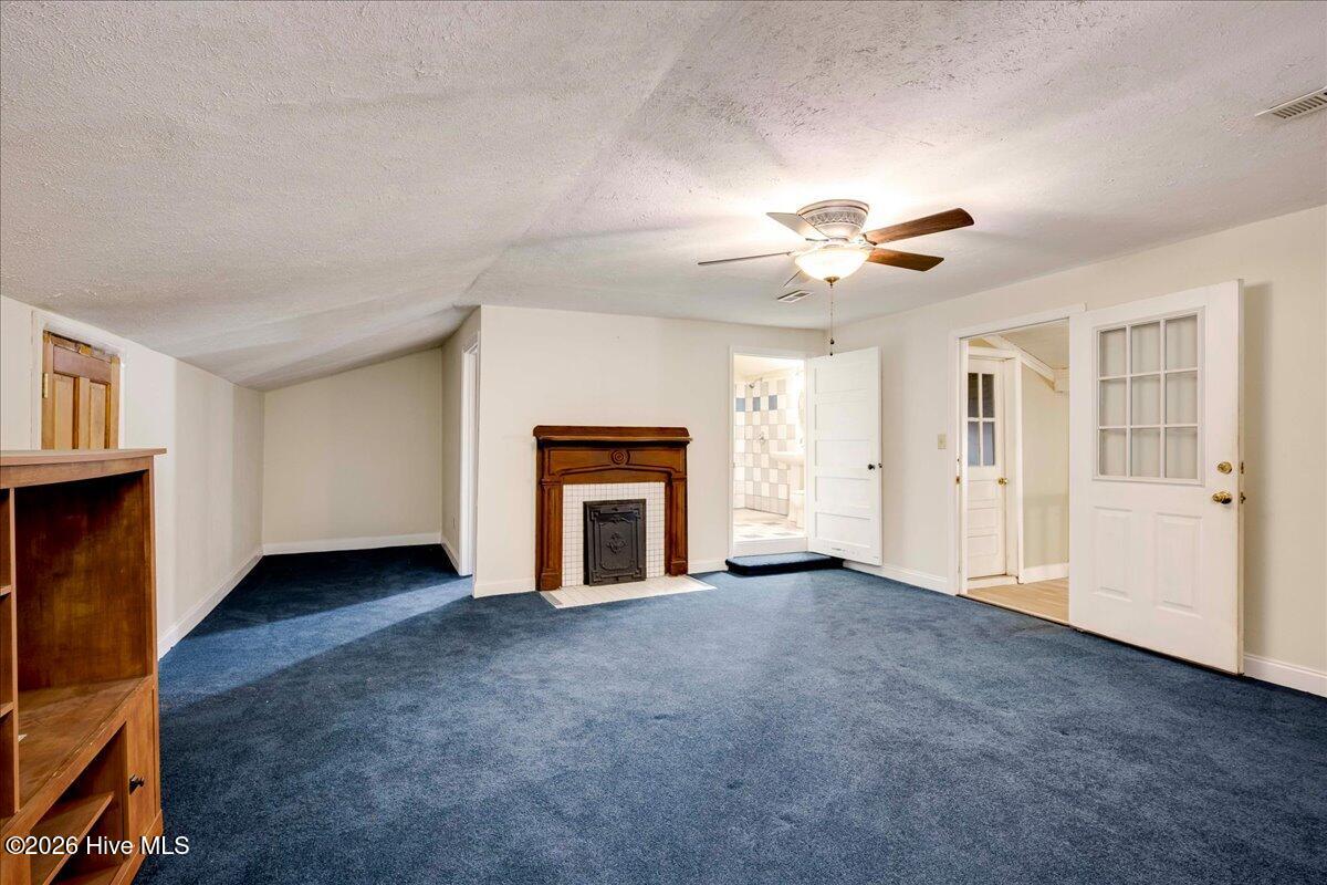 209 Broad Street Property Photo 35