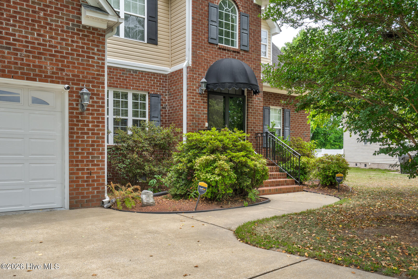 1328 Genoa Court Property Photo 2