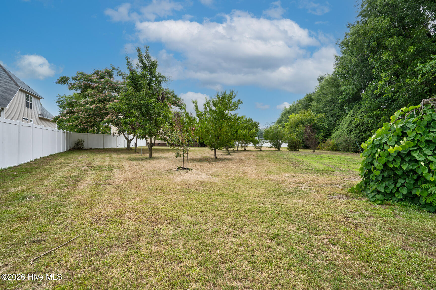 1328 Genoa Court Property Photo 37