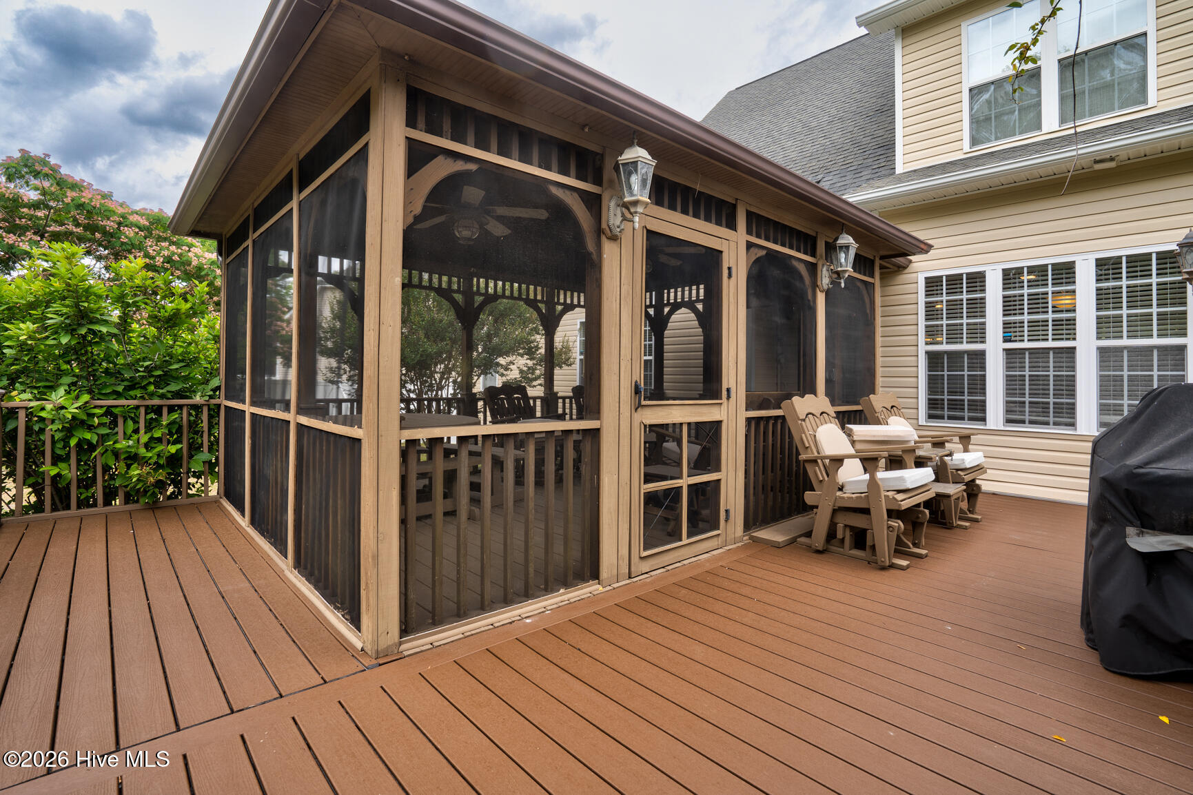 1328 Genoa Court Property Photo 43