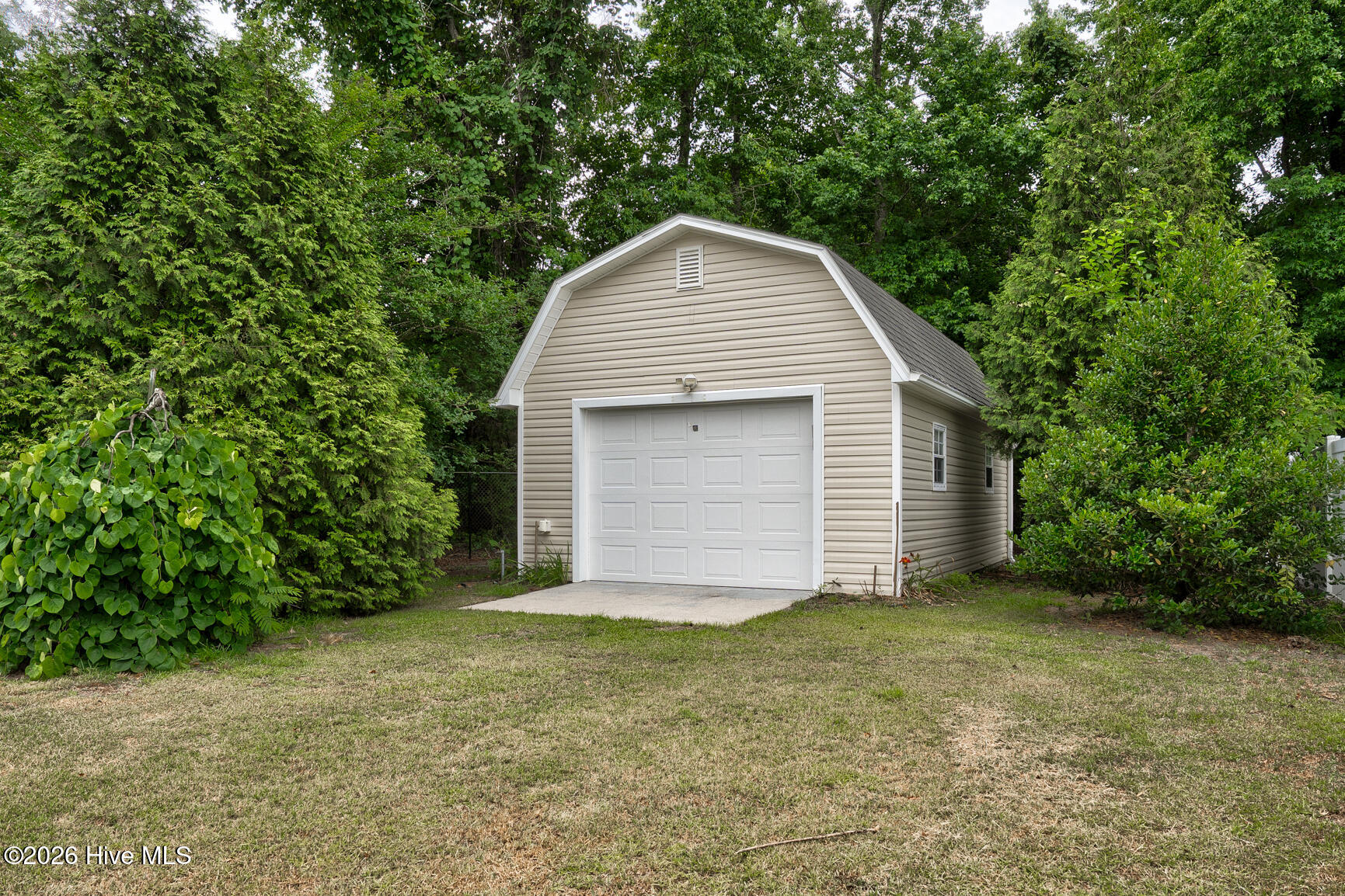 1328 Genoa Court Property Photo 45