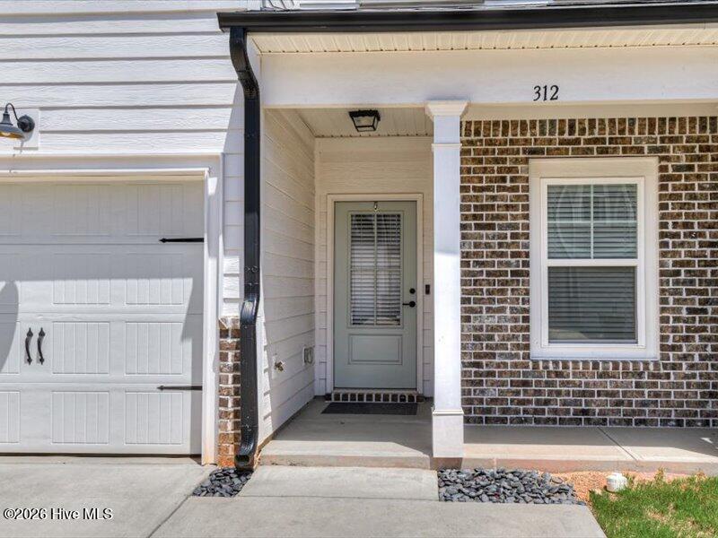 312 Sumac Trail Property Photo 23