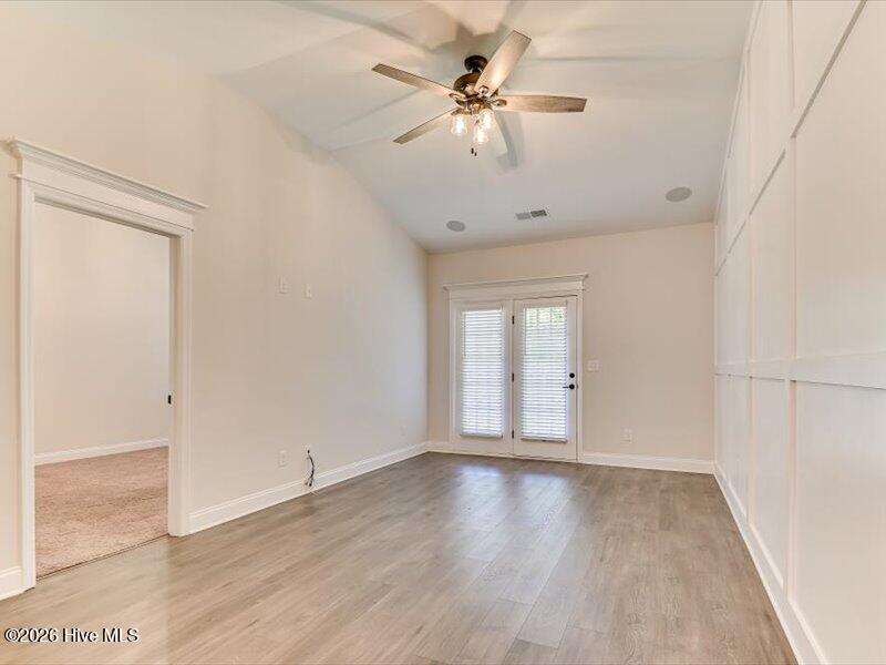 312 Sumac Trail Property Photo 33