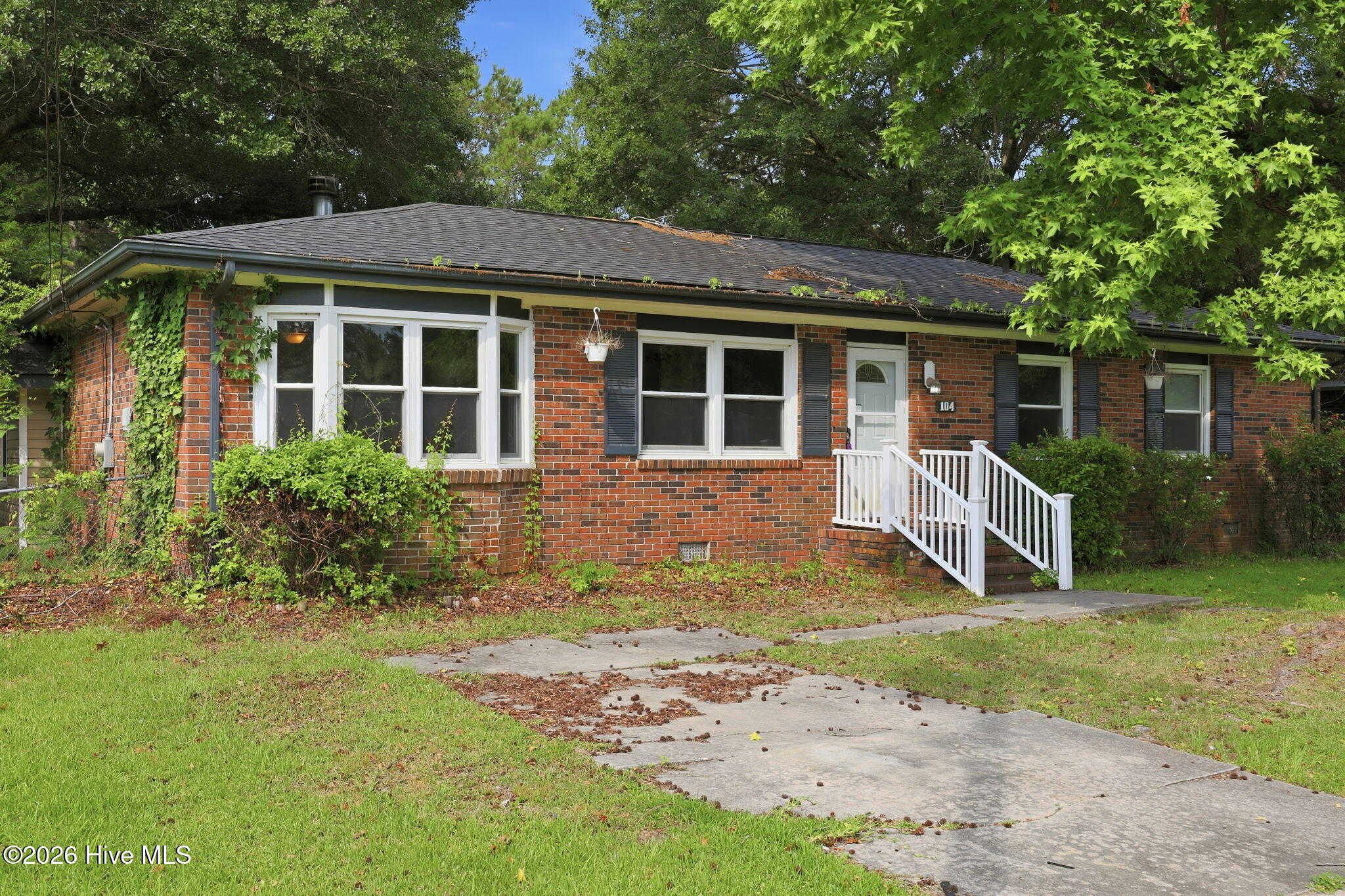 104 Princeton Drive Property Photo 2