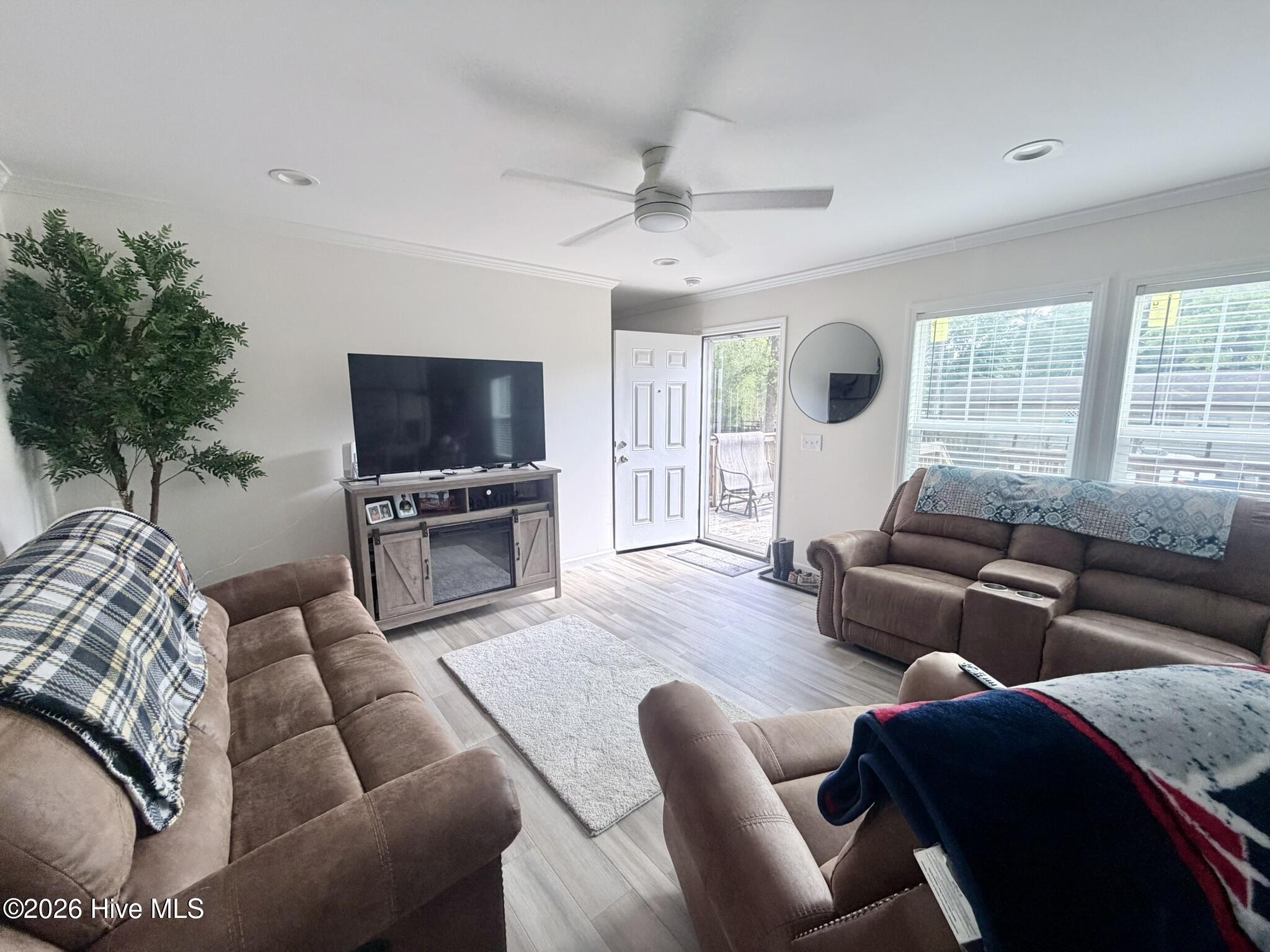 939 Galloway Road Property Photo 14
