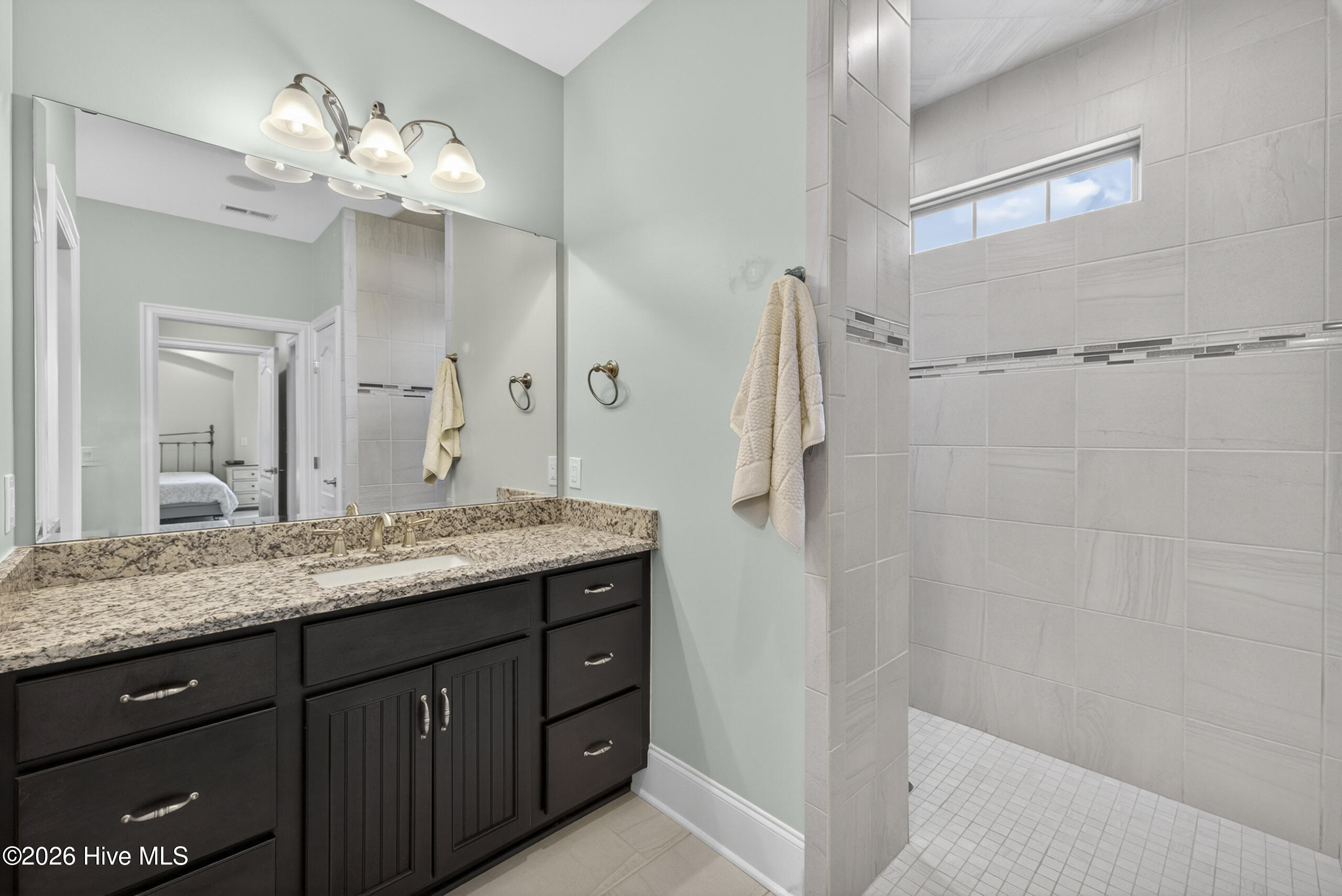 8752 Maple Ash Trail Ne Property Photo 16
