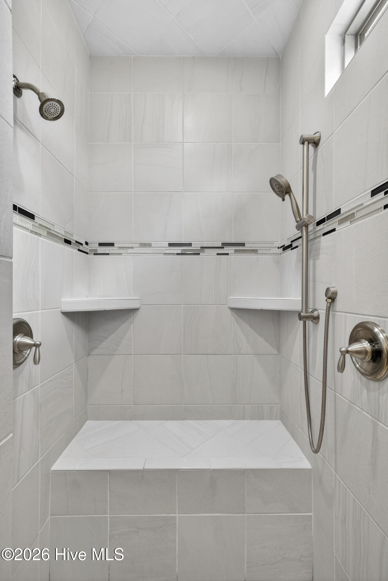 8752 Maple Ash Trail Ne Property Photo 18