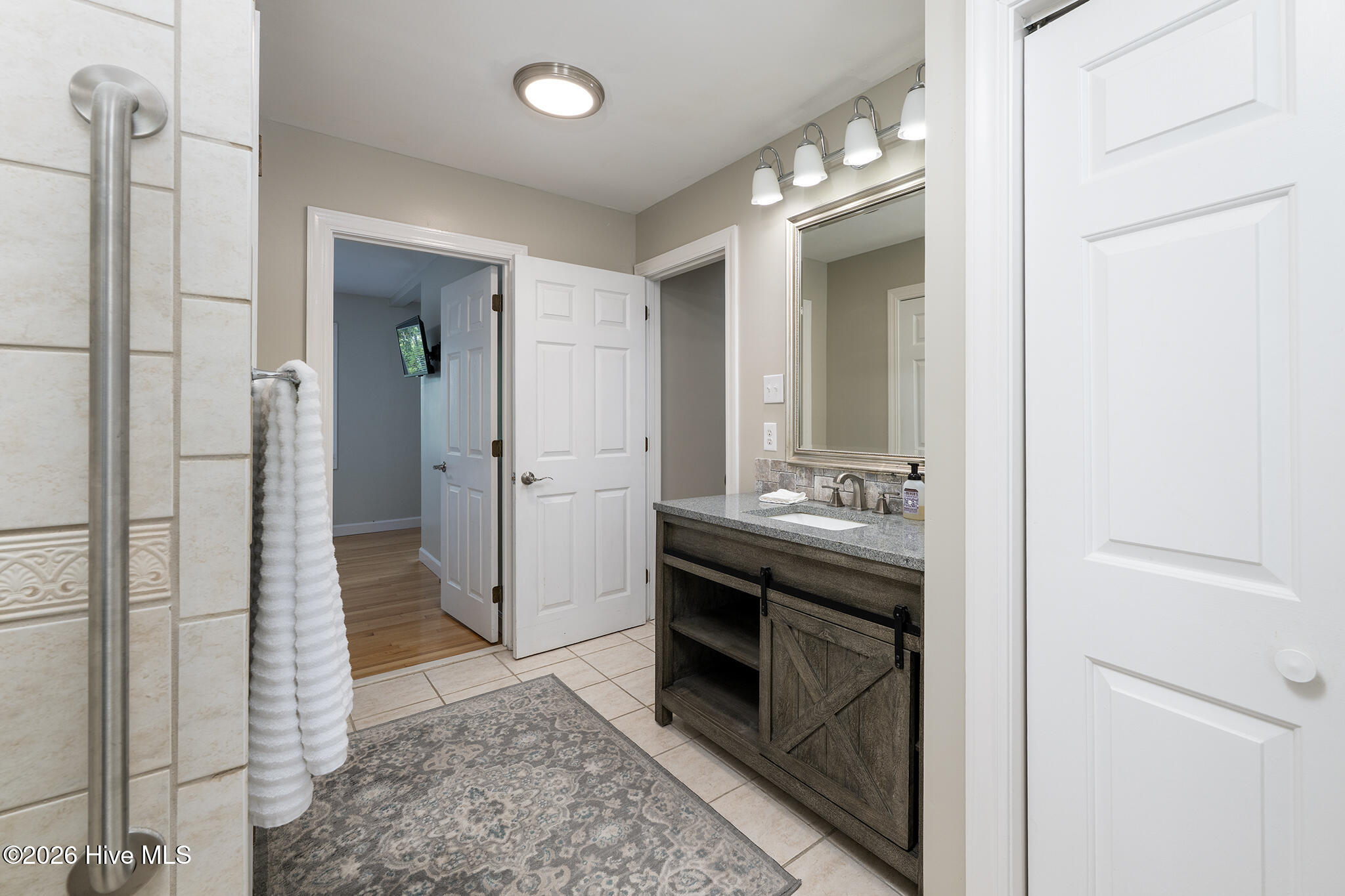 5616 Gondolier Drive Property Photo 33