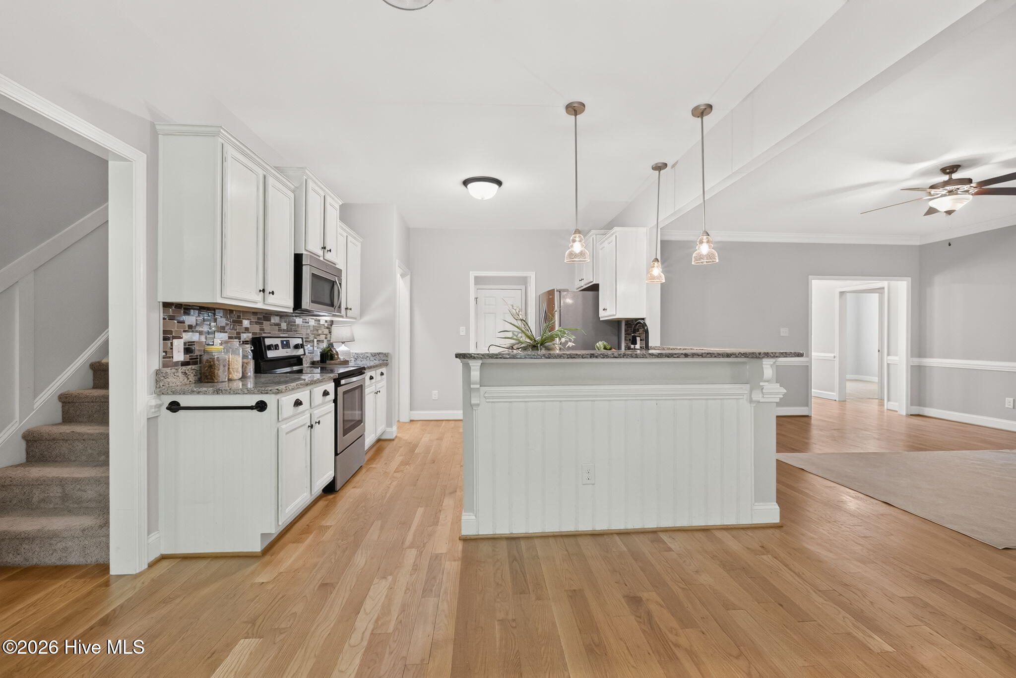 107 Smithsanders Court Property Photo 18