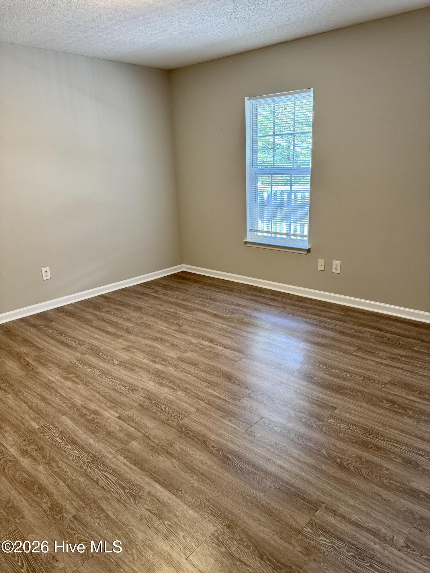 1251 Westpointe Drive 6 Property Photo 2
