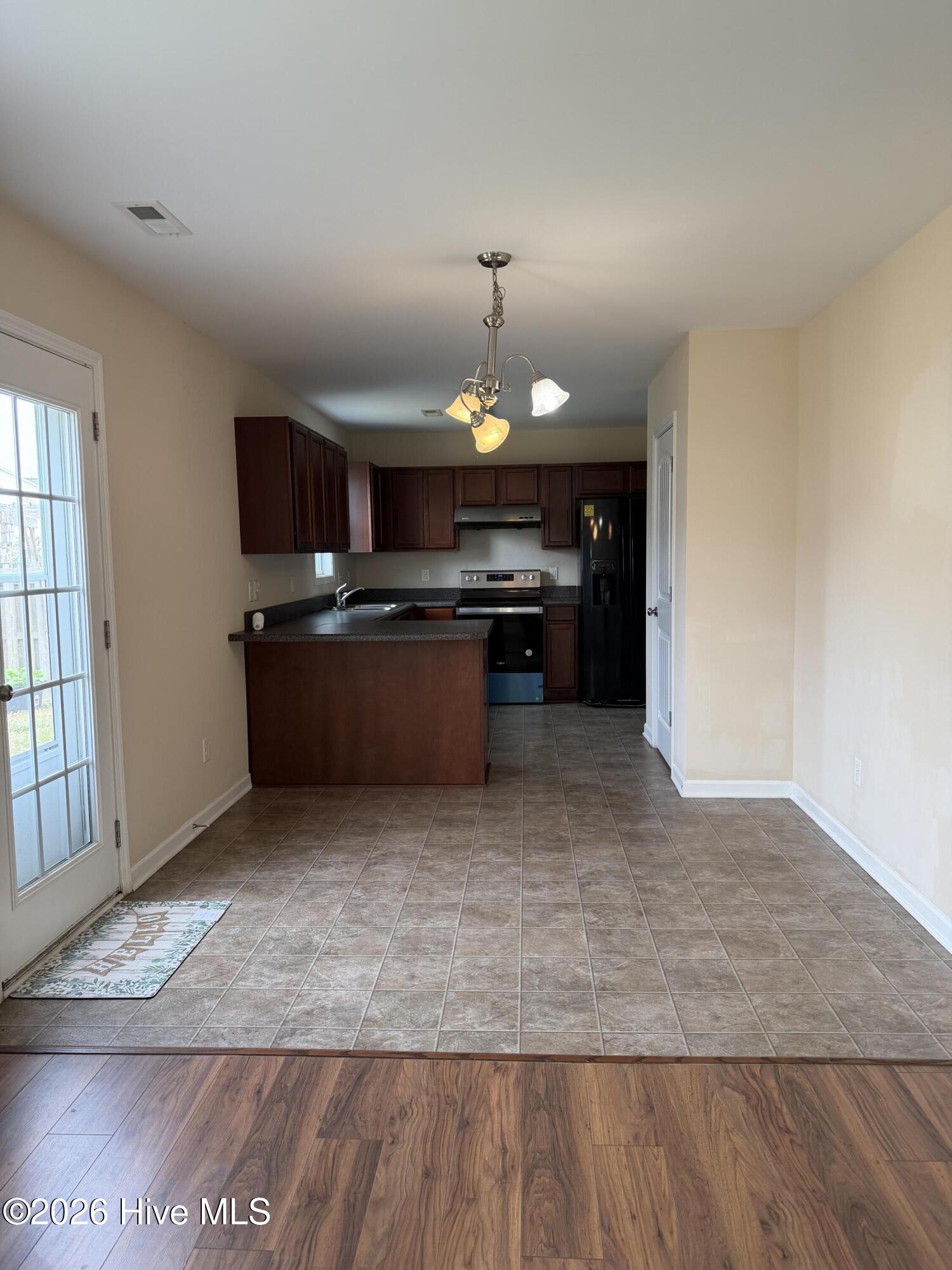 1505 Soaring Spirit Drive Property Photo 2