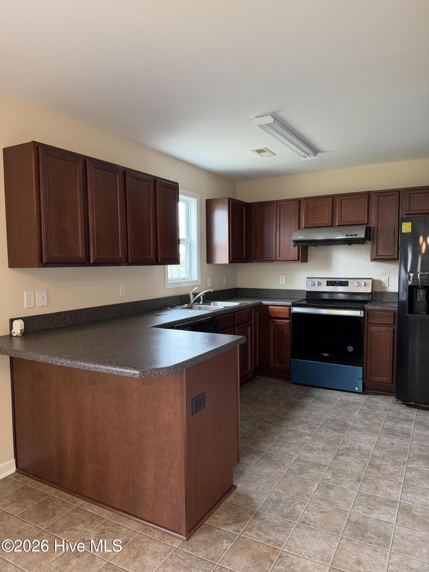 1505 Soaring Spirit Drive Property Photo 3